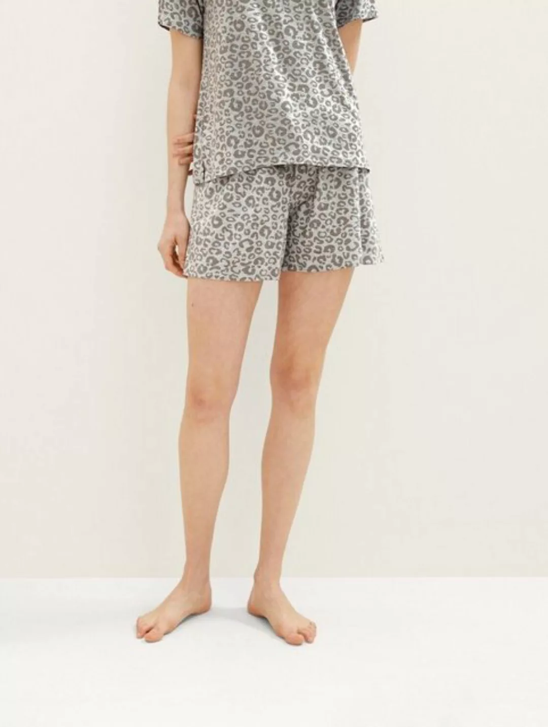 TOM TAILOR Shorts mit angesagtem Leo-Print günstig online kaufen