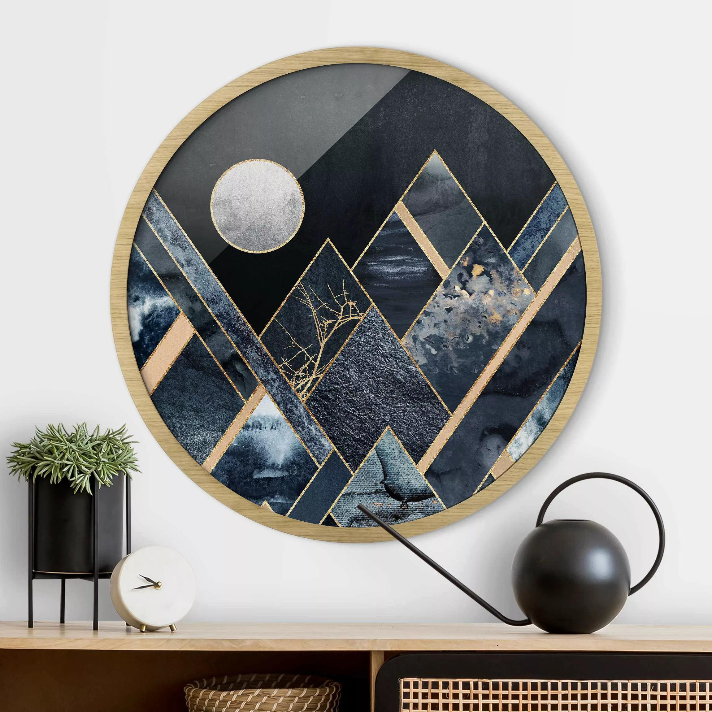 Rundes Gerahmtes Bild Goldener Mond abstrakte schwarze Berge günstig online kaufen