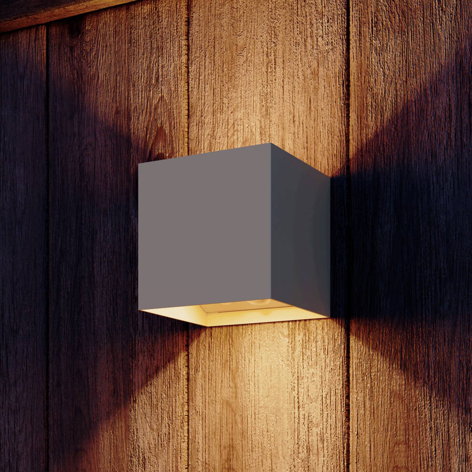 Calex LED-Akku-Sensor-Außenwandlampe Volterra, sand, IP44 günstig online kaufen