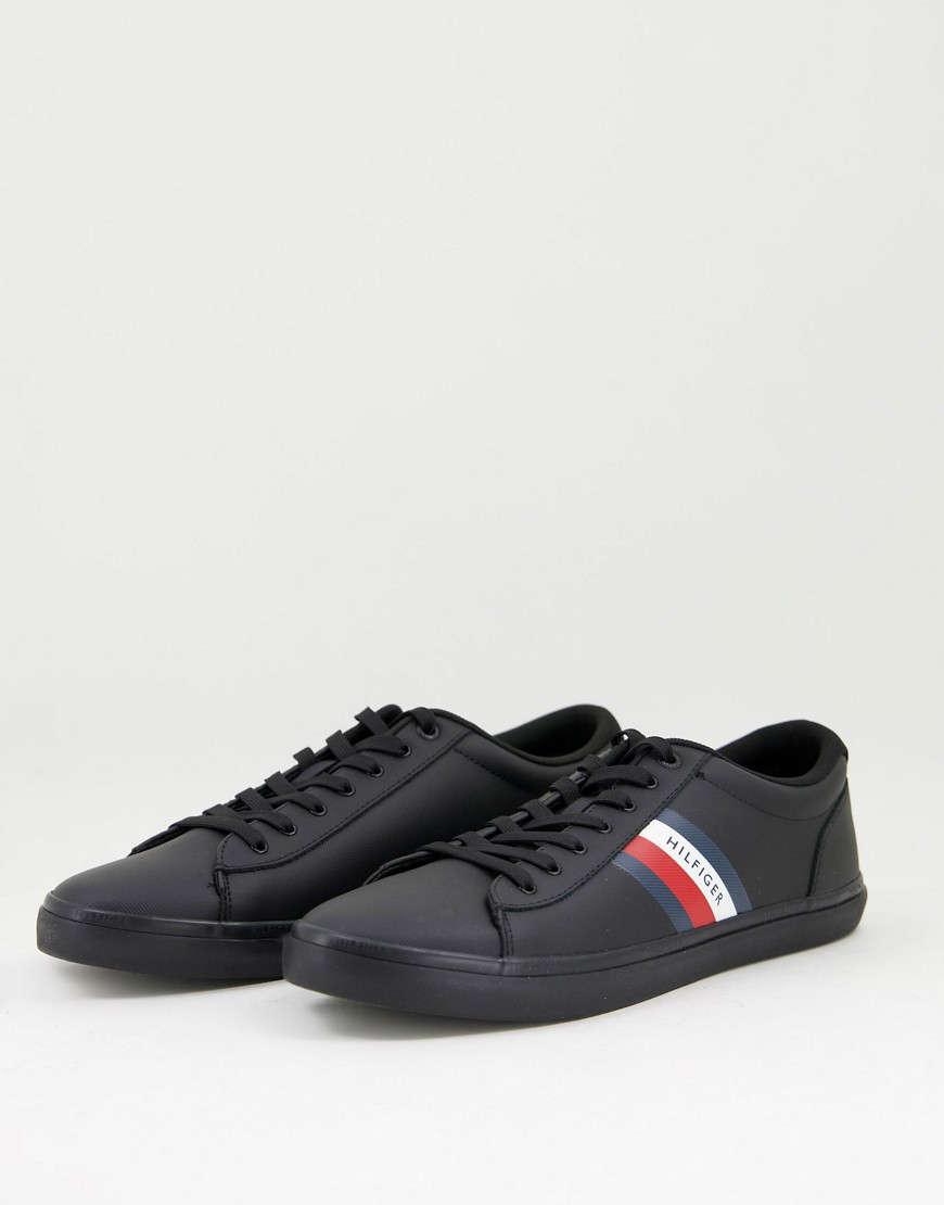 Tommy Hilfiger – Essential – Sneaker aus Leder mit Streifen in Schwarz günstig online kaufen