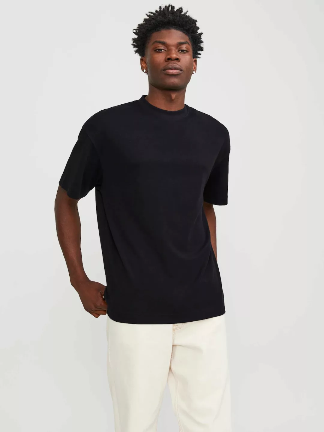 Jack & Jones Rundhalsshirt JJEURBAN EDGE TEE SS O-NECK NOOS mit Rundhalsaus günstig online kaufen