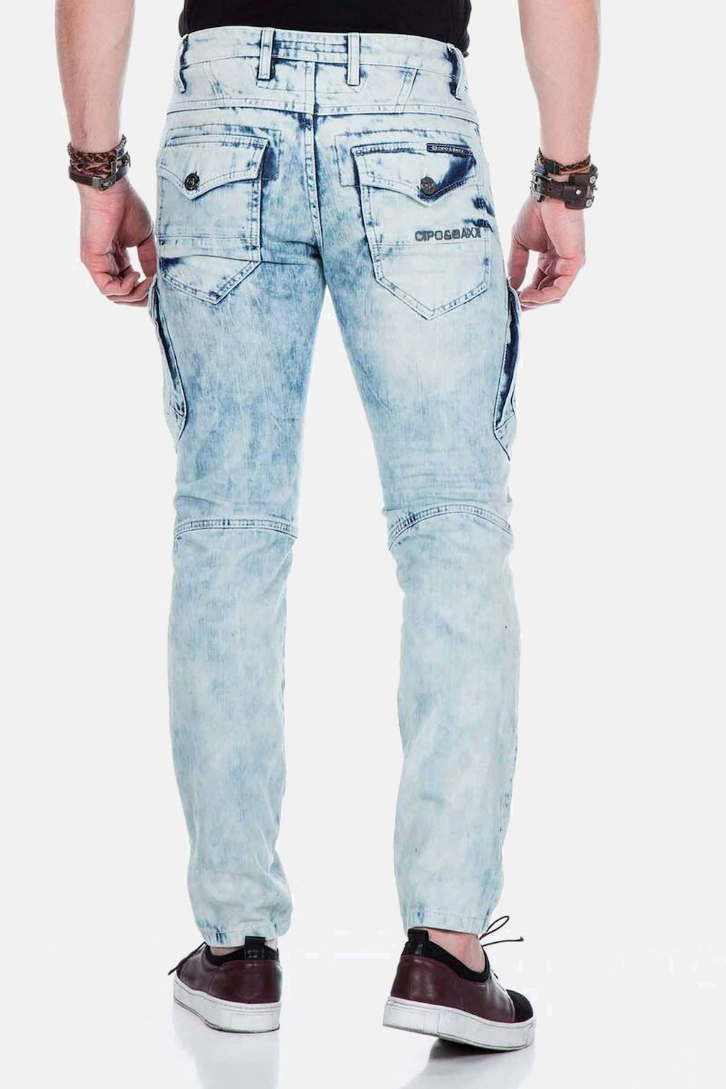 Cipo & Baxx Cargojeans "Jeans", mit Deko-Zippern in Regular Fit, CD-435 günstig online kaufen