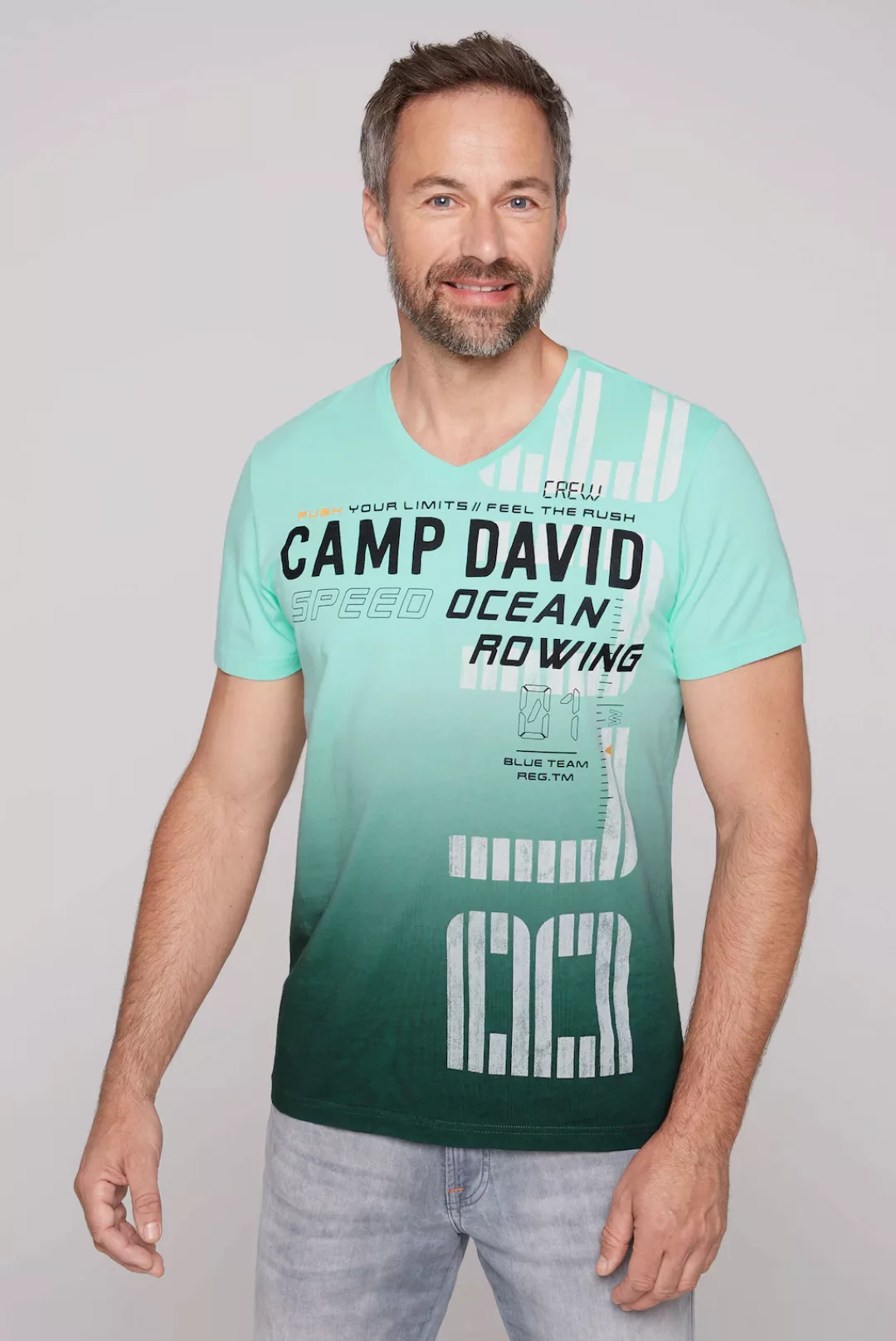 CAMP DAVID V-Shirt, mit maskulinem V-Ausschnitt günstig online kaufen