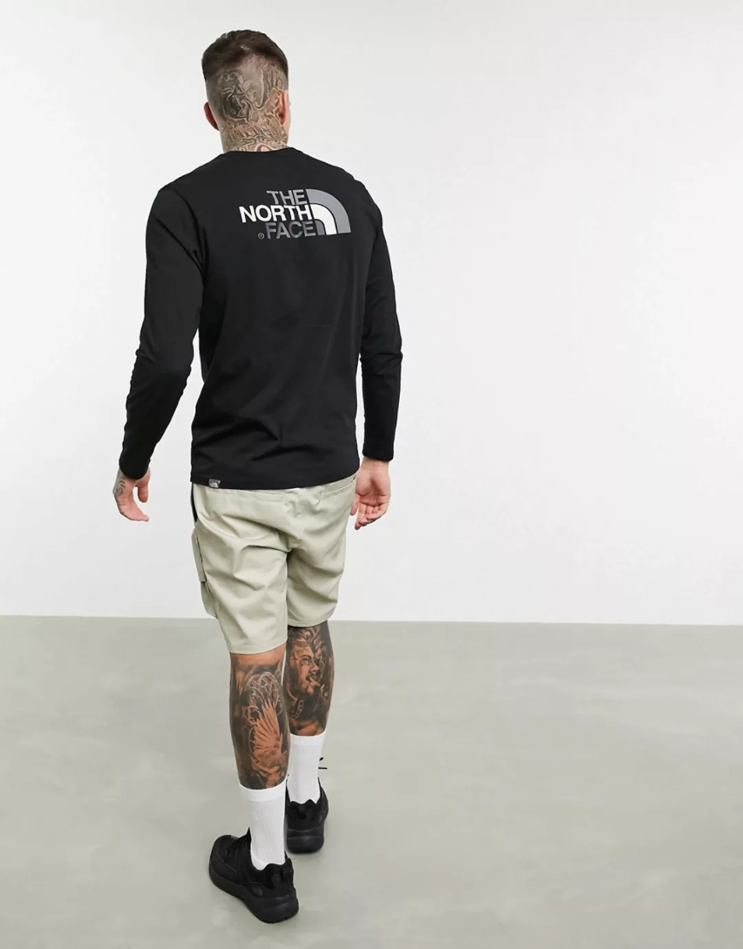 The North Face – Easy – Langärmliges Shirt in Schwarz günstig online kaufen