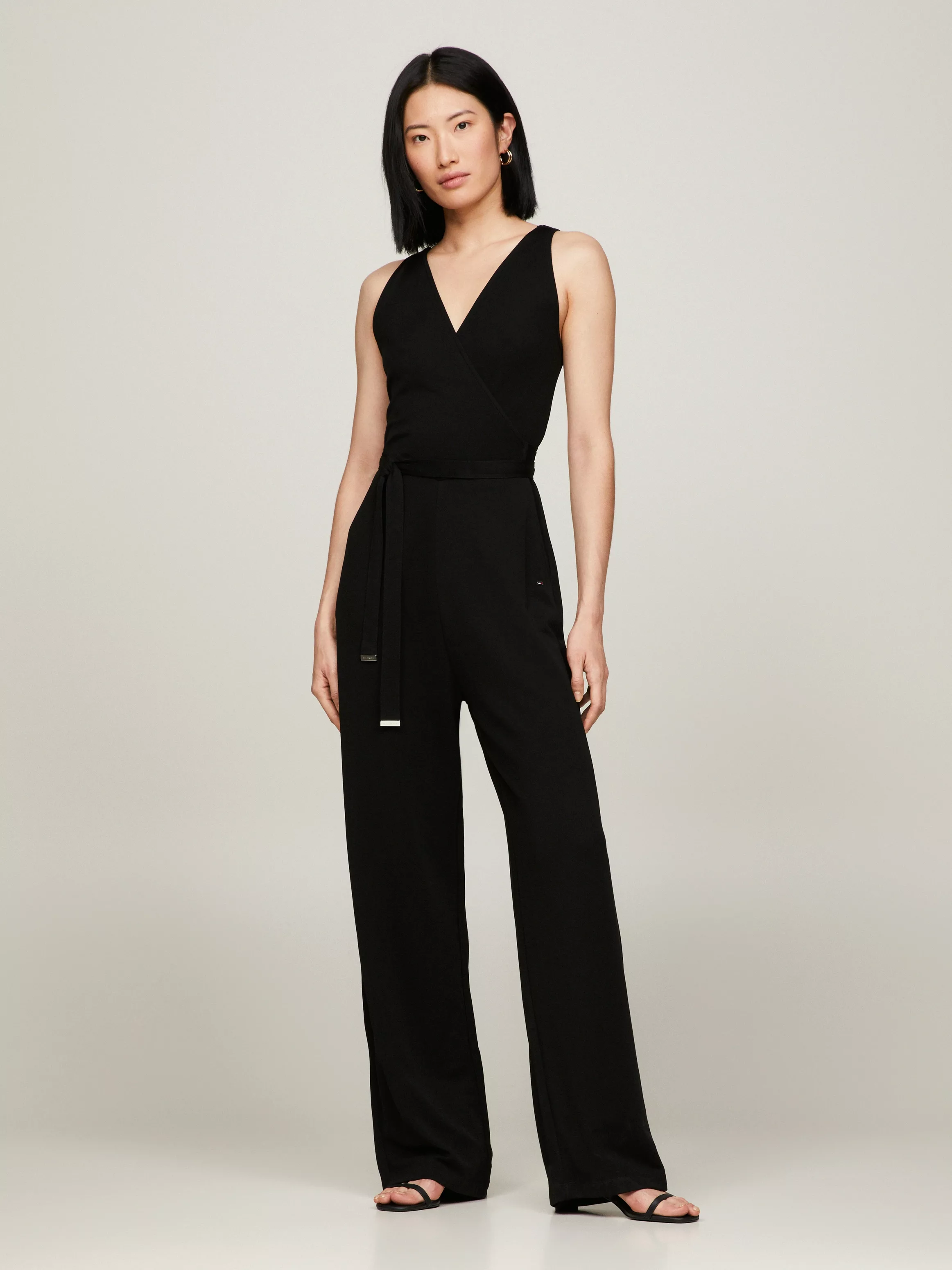 Tommy Hilfiger Culotte-Overall WRAP DETAIL JUMPSUIT SLEEVELESS mit Bindeban günstig online kaufen