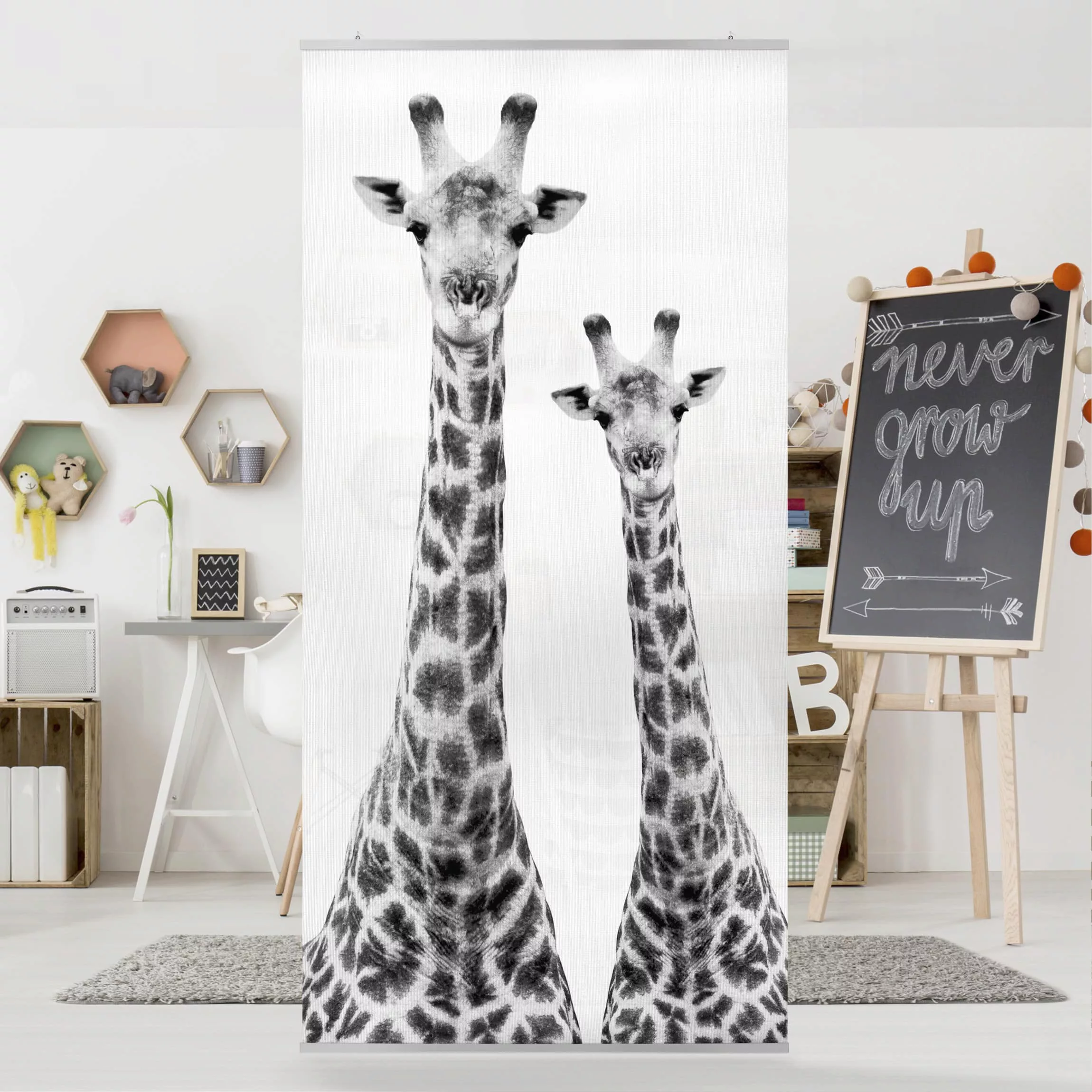 Raumteiler Portrait zweier Giraffen in Schwarz Weiß günstig online kaufen