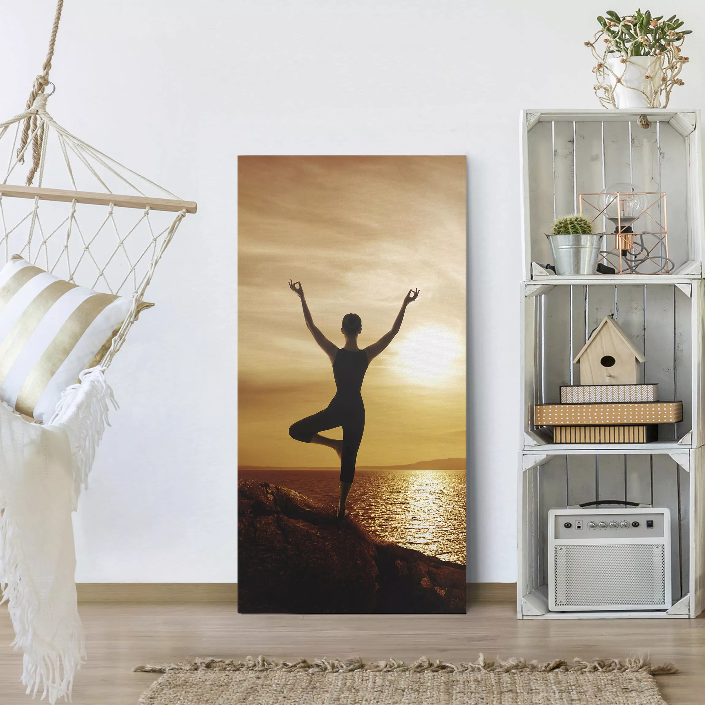 Leinwandbild Sonnenuntergang - Hochformat Yoga günstig online kaufen