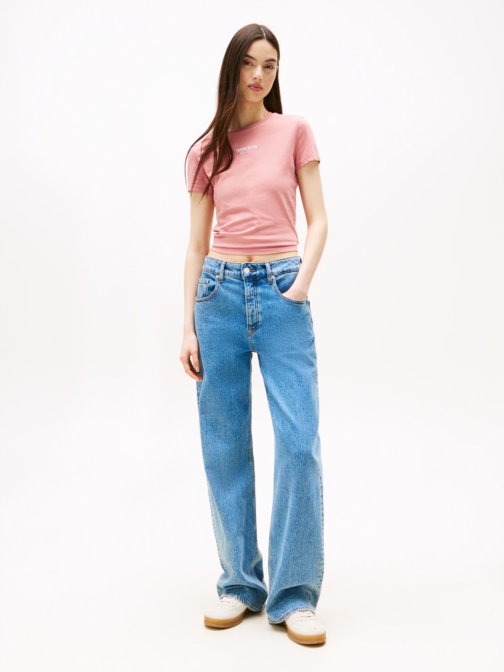 Tommy Jeans Kurzarmshirt "TJW SLIM ESSENTIAL LOGO2 TEE EXT" günstig online kaufen