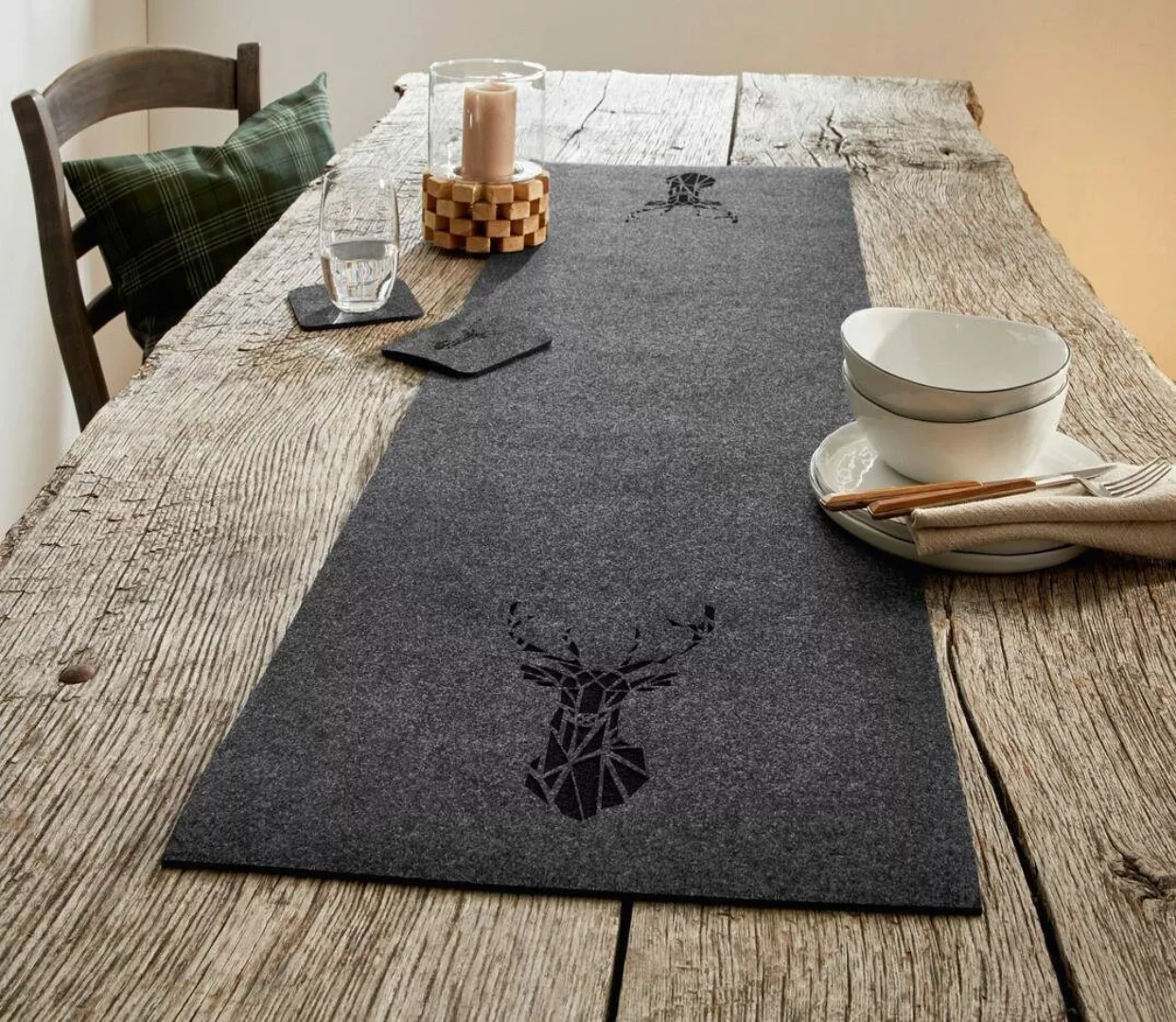 Home-trends24.de Tischläufer Hirsch Grau Filz Tisch günstig online kaufen
