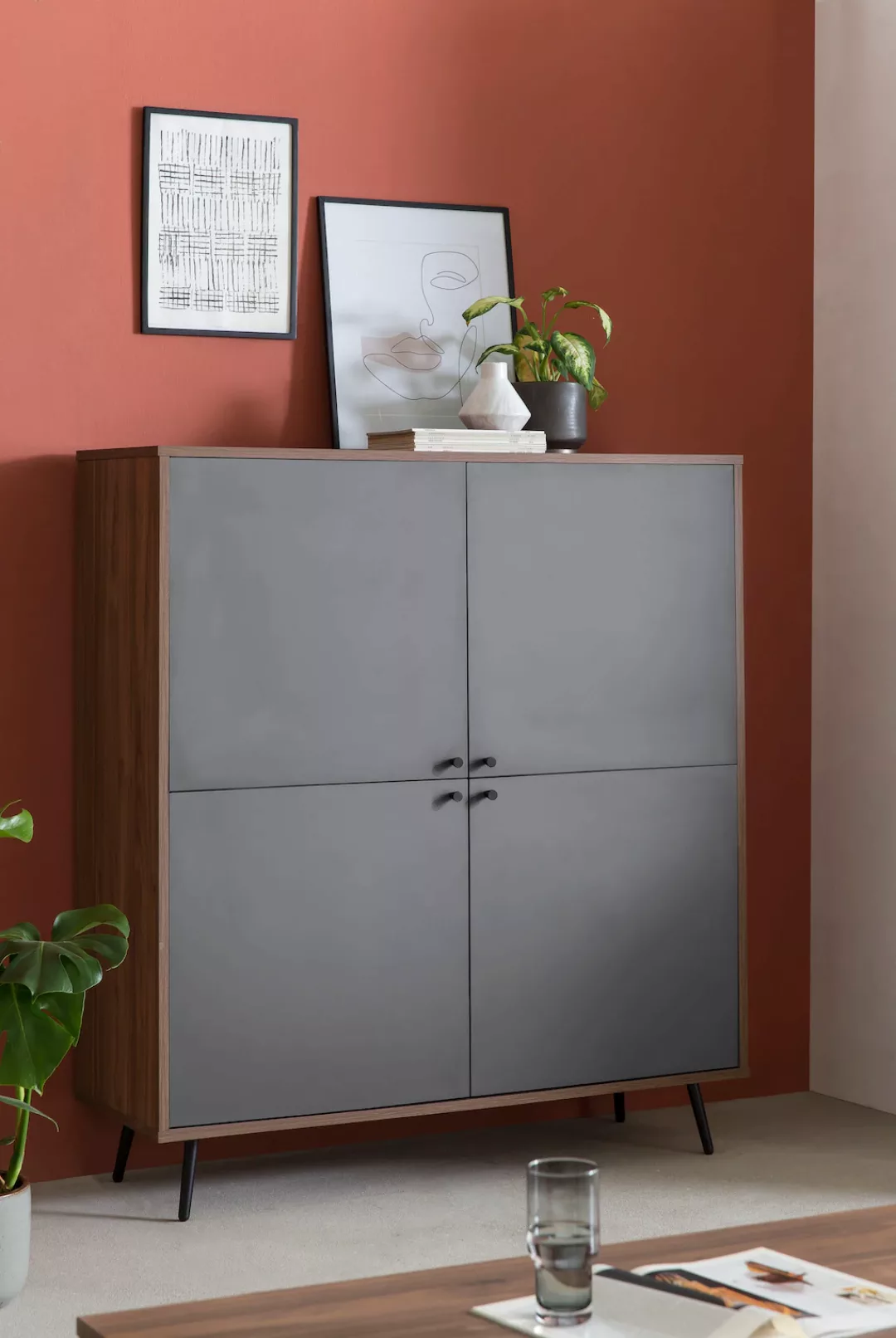 SalesFever Highboard, in moderner Farbkombination von Walnuss und Grau günstig online kaufen