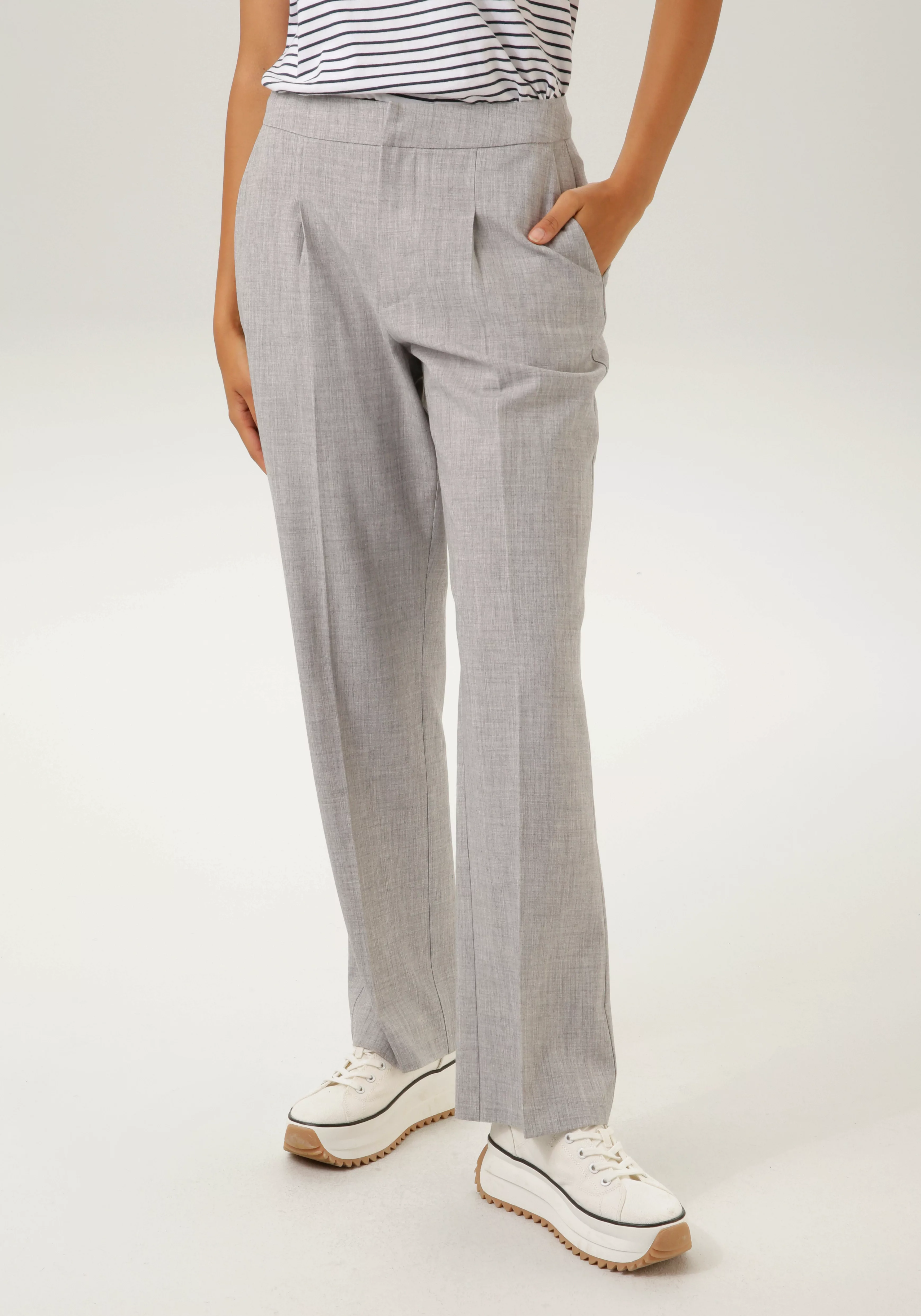 Aniston CASUAL Anzughose, mit dekorativen Bundfalten günstig online kaufen