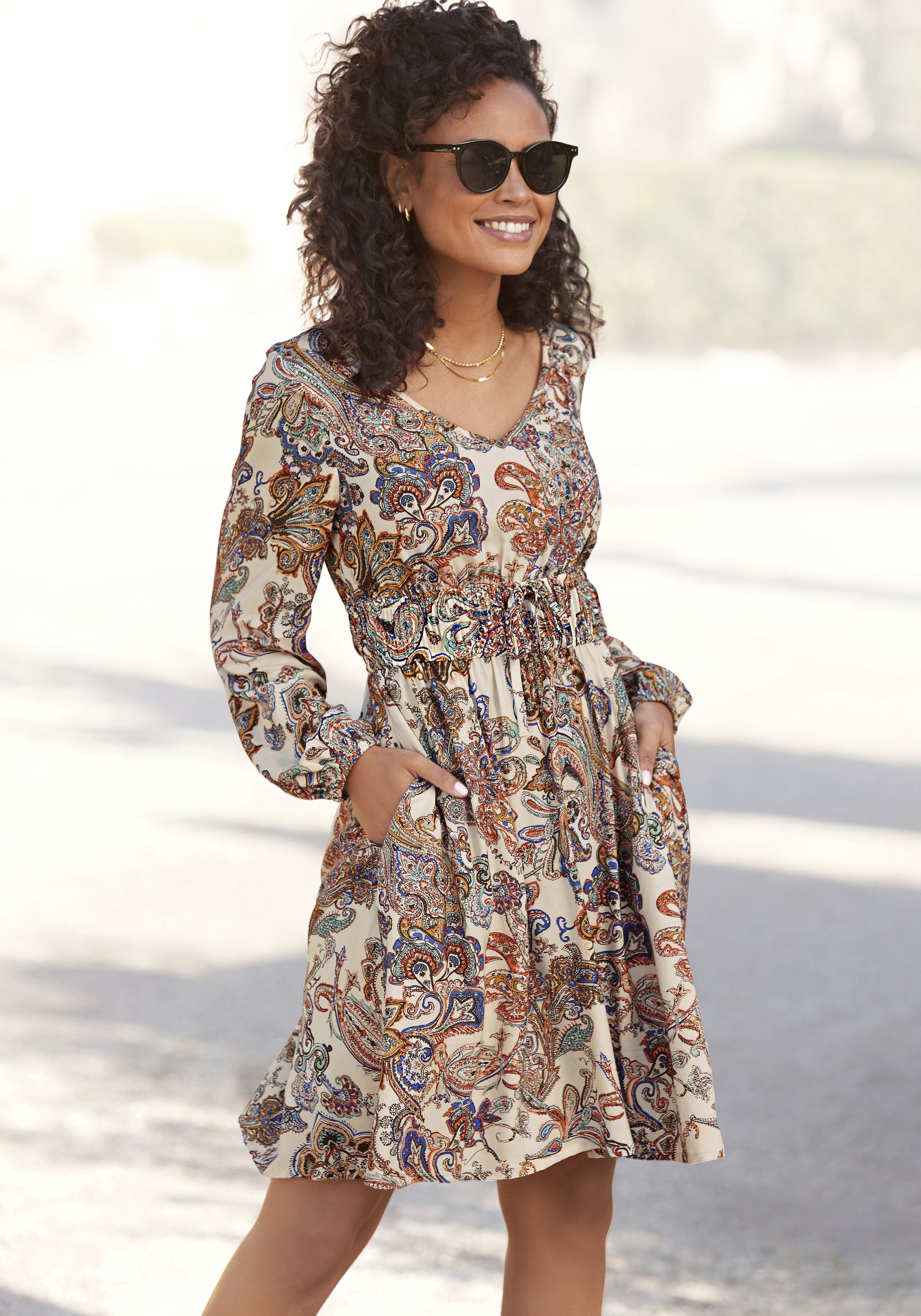 Vivance Druckkleid, mit Paisleydruck und Taschen, langärmliges Sommerkleid, günstig online kaufen
