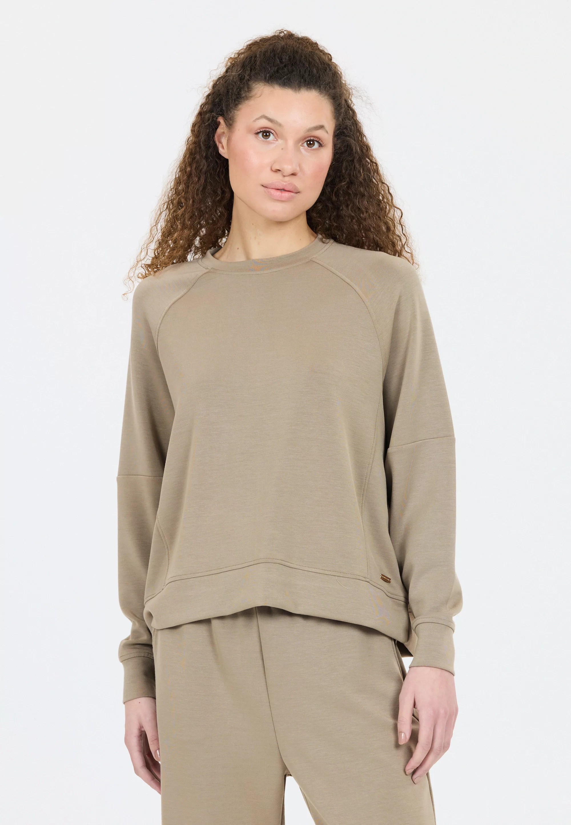 ATHLECIA Sweatshirt "Jacey", aus extra weichem Material günstig online kaufen