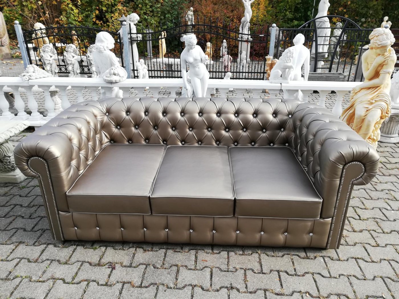 Xlmoebel Sofa Neues dreisitziges Gold Chesterfield-Sofa mit Design, Polster günstig online kaufen