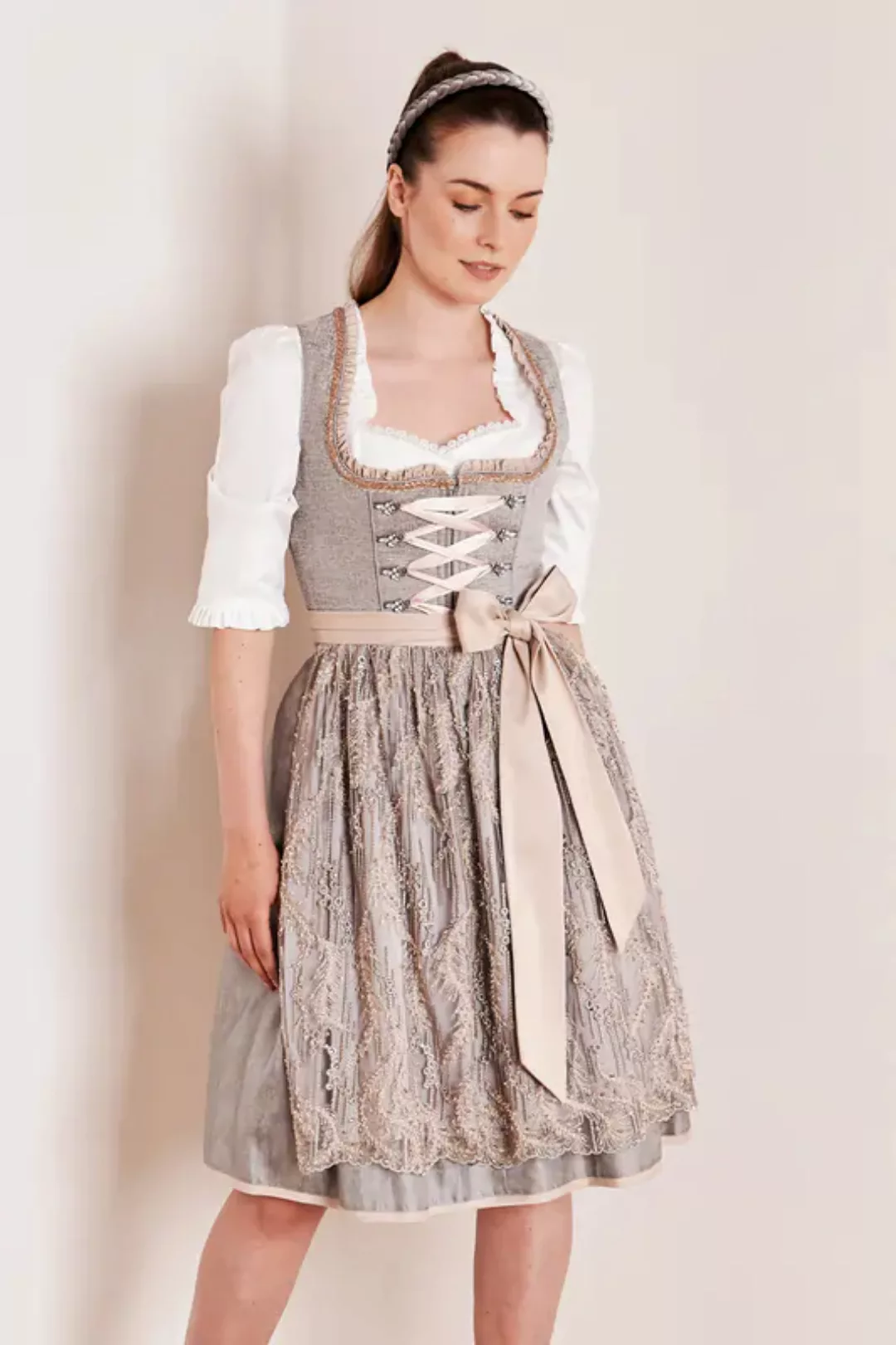 Dirndl Nebulia (60cm) günstig online kaufen