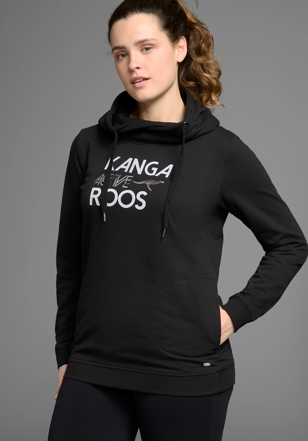 KangaROOS Sweatshirt, lange Ärmel, figurumspielende Passform günstig online kaufen