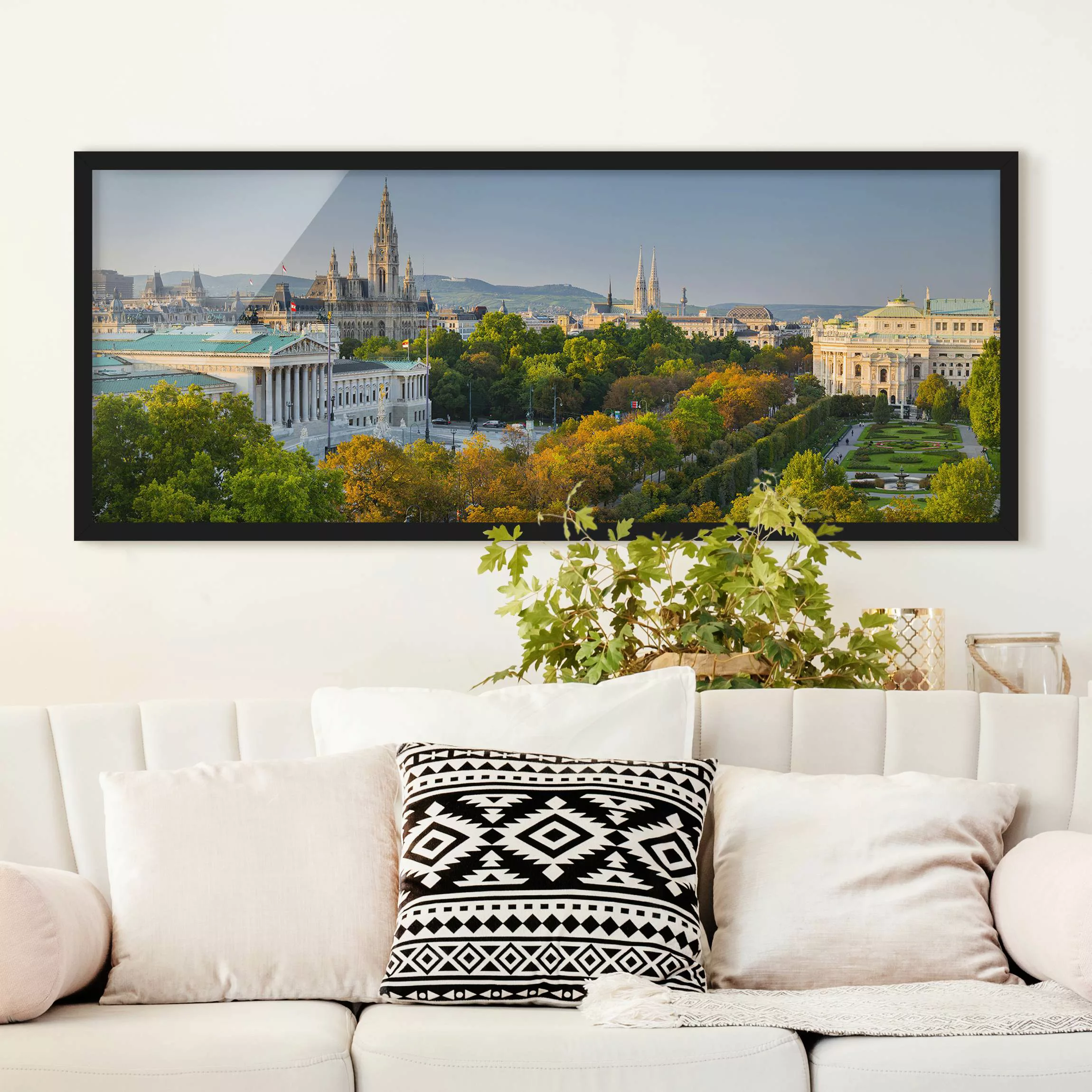 Bild mit Rahmen Natur & Landschaft - Panorama Blick über Wien günstig online kaufen