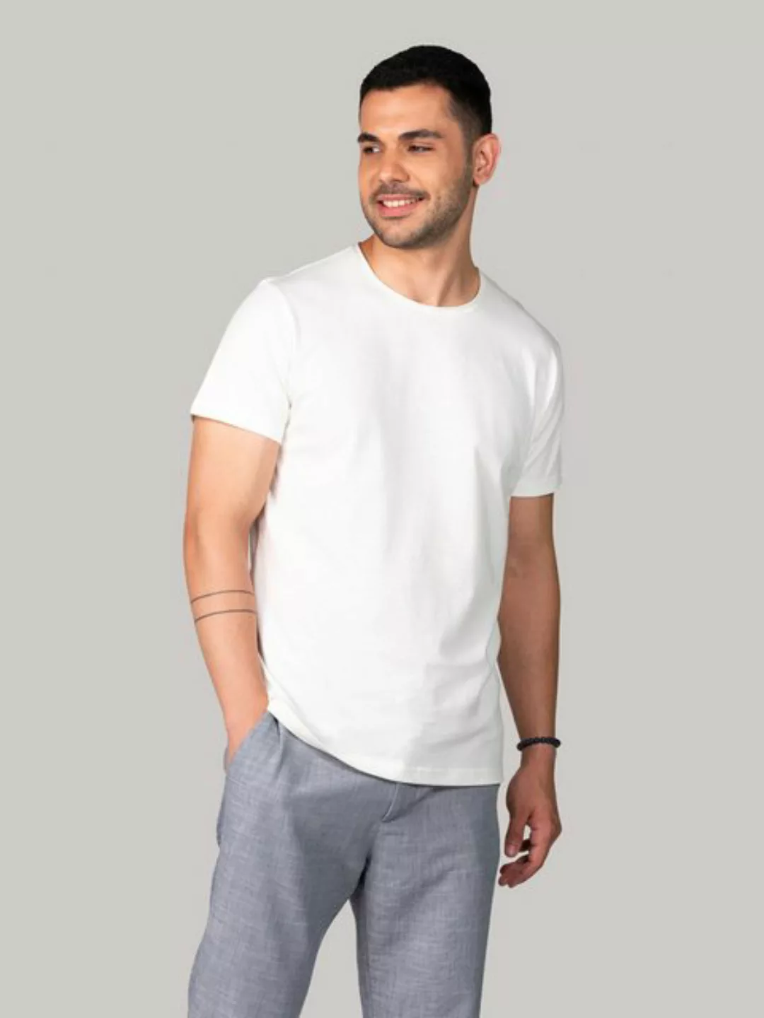 BLUVERD Kurzarmshirt Geschnittenes Basic-T-Shirt mit Rundhalsausschnitt günstig online kaufen