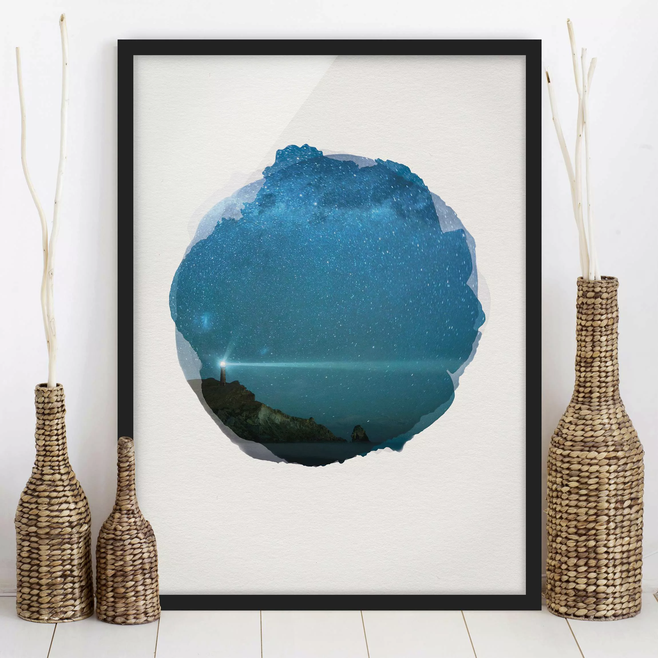 Bild mit Rahmen Strand - Hochformat Wasserfarben - Leuchtturm günstig online kaufen