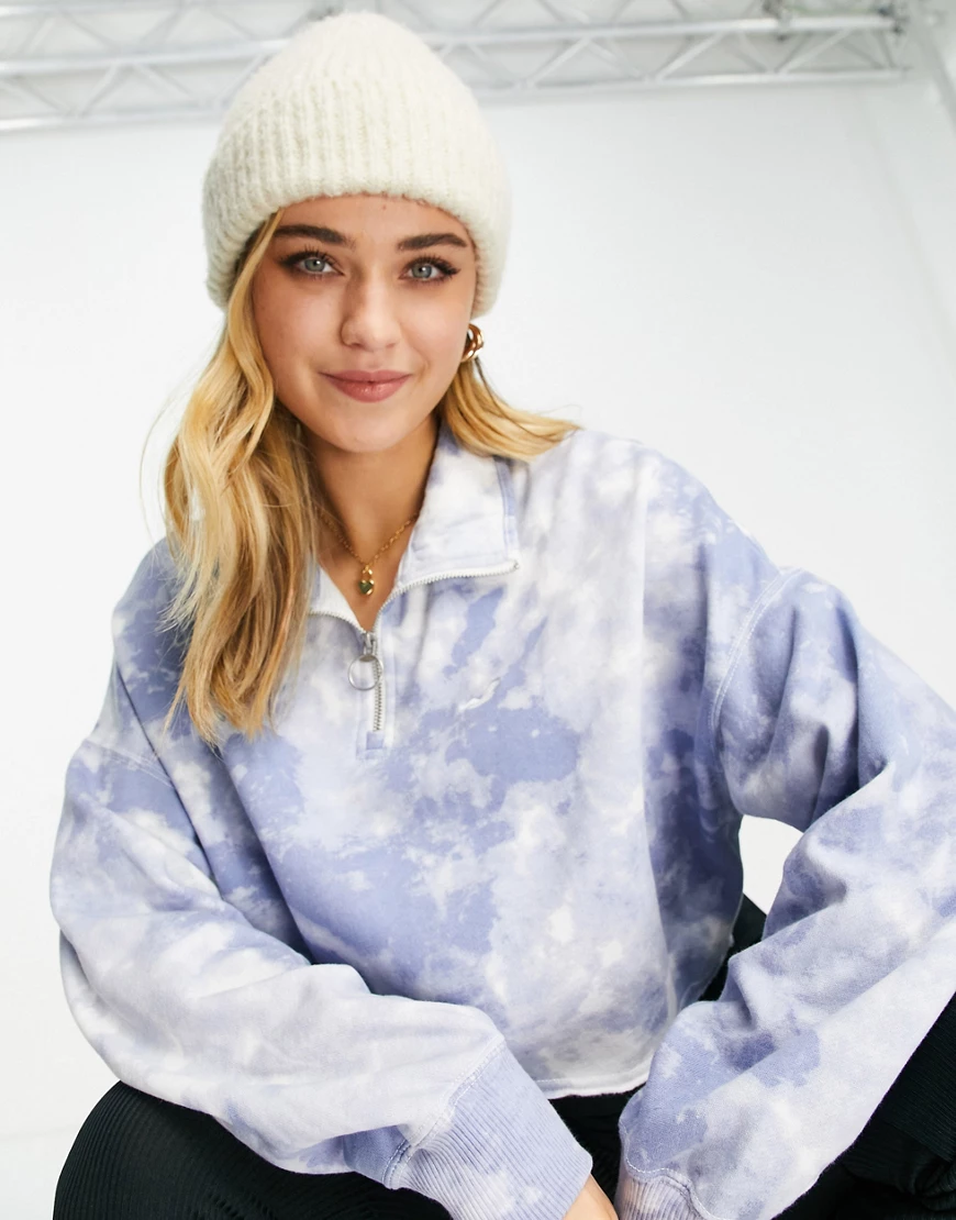 Hollister – Kurzes Sweatshirt mit hohem Halsausschnitt und Batikmuster in B günstig online kaufen