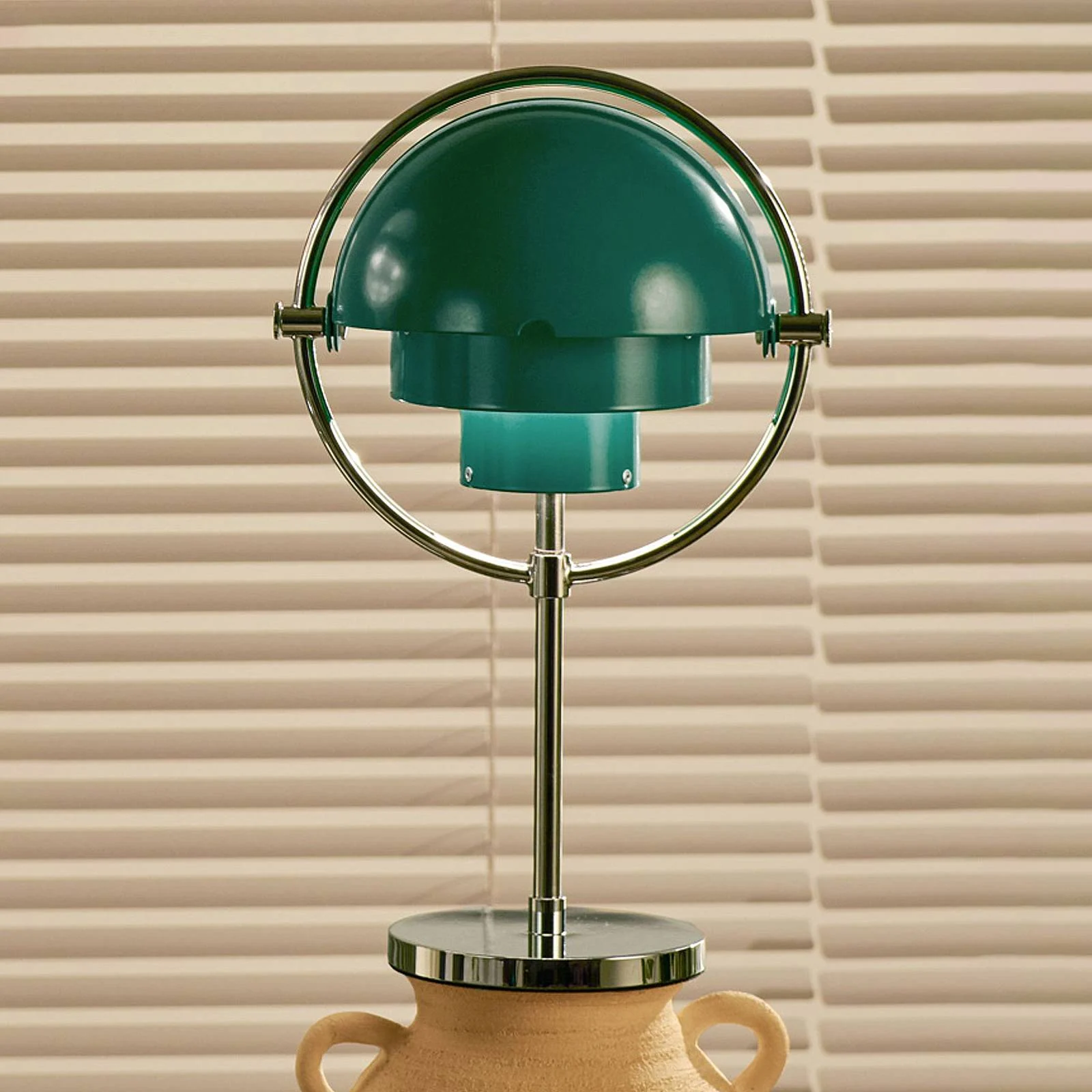 Gubi Akku-Tischleuchte-Multi-Lite chromfarben/blaugrün 30 cm günstig online kaufen