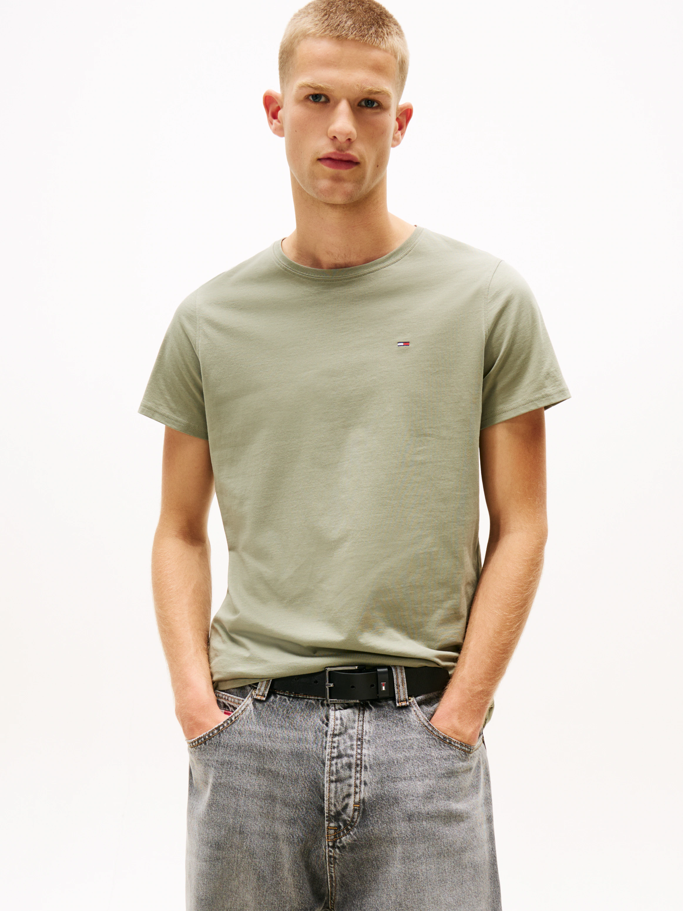 Tommy Jeans T-Shirt "TJM ESSENTIAL SOLID TEE", mit Rundhalsausschnitt und d günstig online kaufen