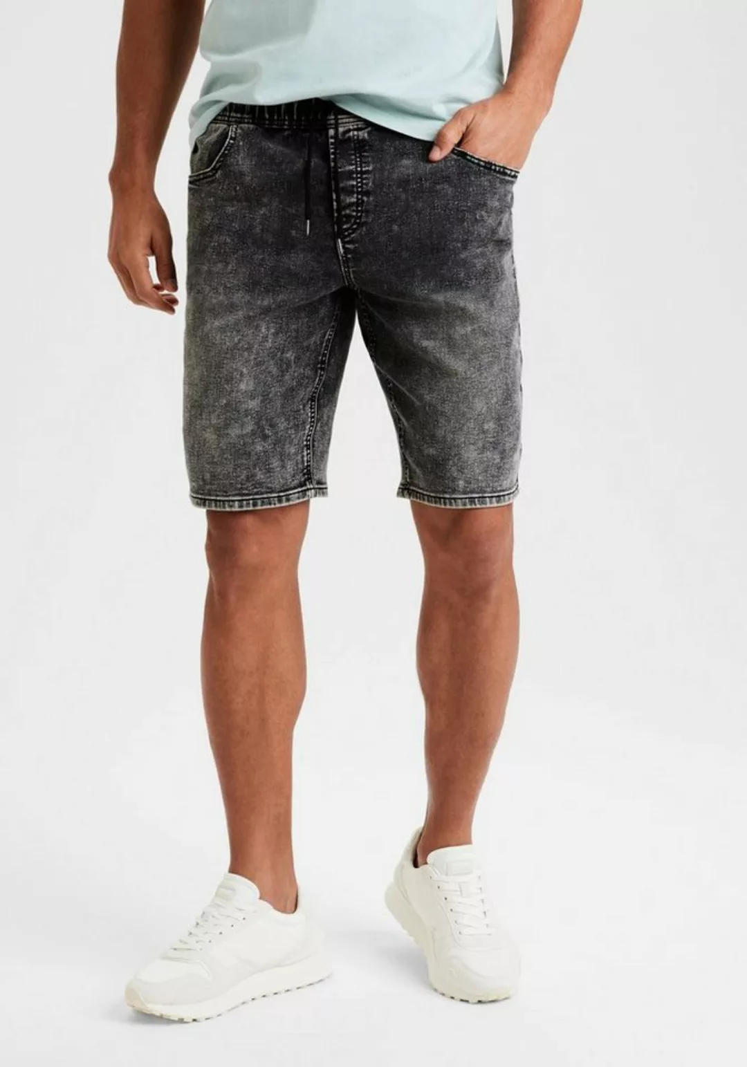 Buffalo Jeansshorts knielang, elastische Schlupf-Bermuda, kurze Hose in moo günstig online kaufen