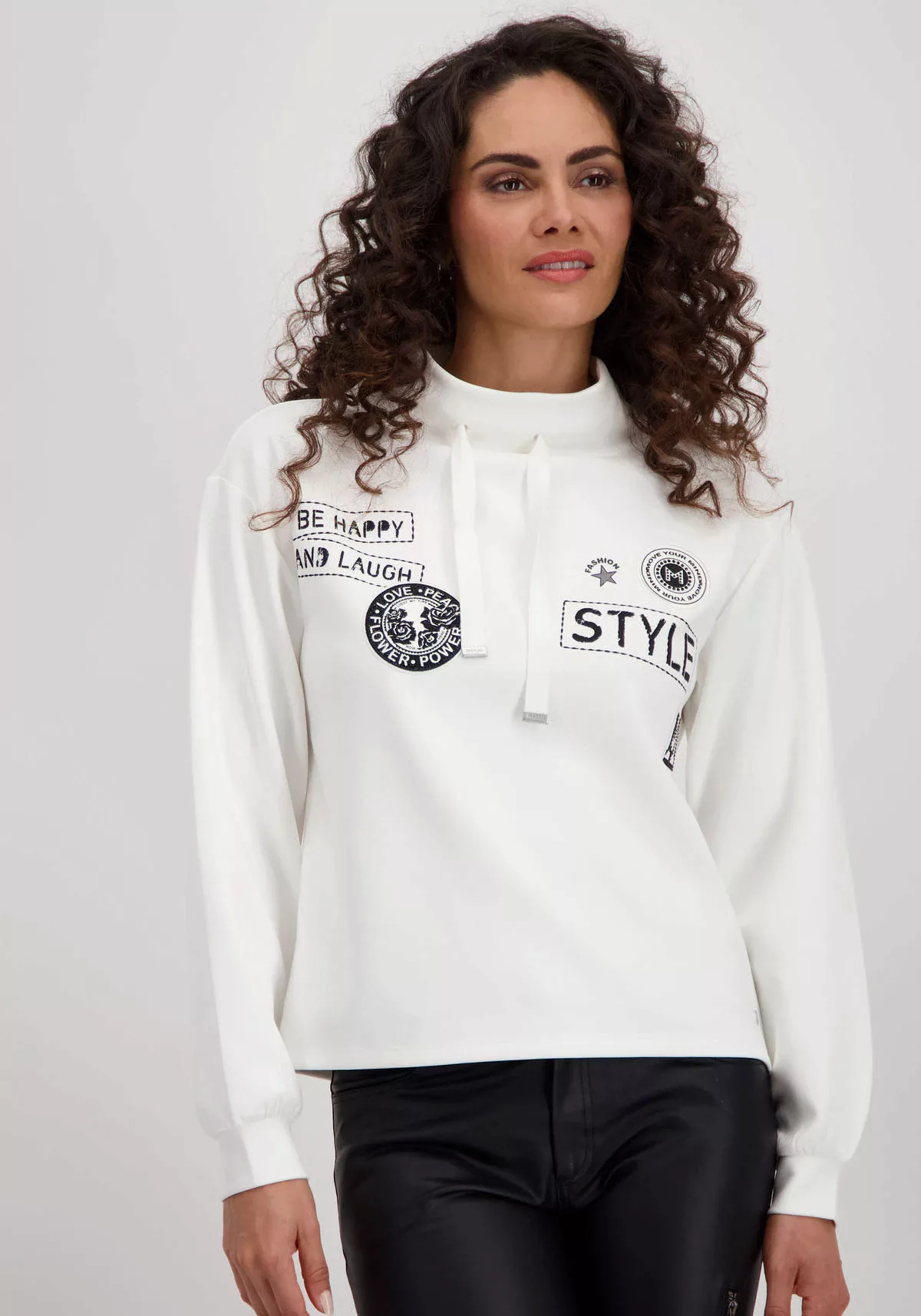 Monari Sweatshirt mit Patches als Hingucker günstig online kaufen