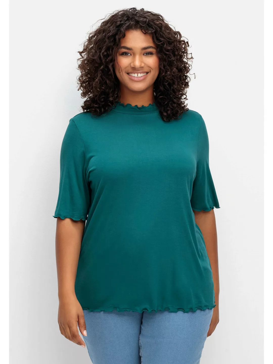 Sheego T-Shirt "Große Größen", mit Stehkragen und Wellensaumkanten günstig online kaufen