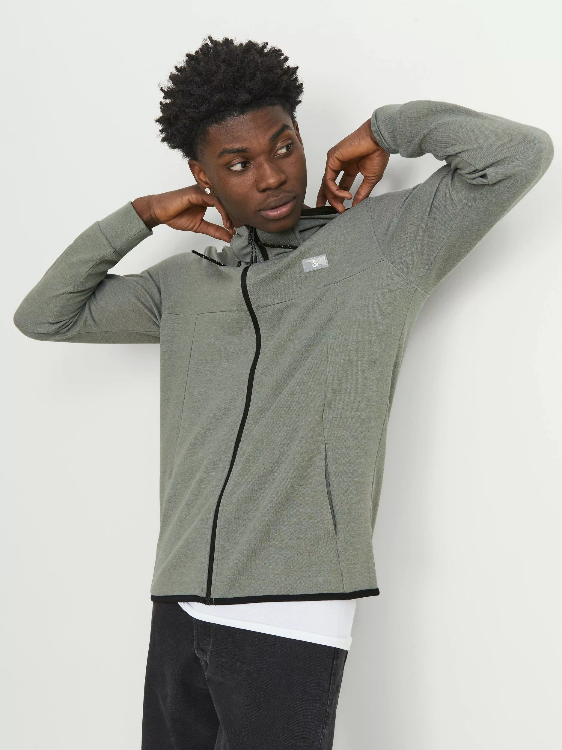 Jack & Jones Kapuzensweatjacke "JCOAIR SWEAT ZIP HOOD NOOS.", mit Kapuze günstig online kaufen