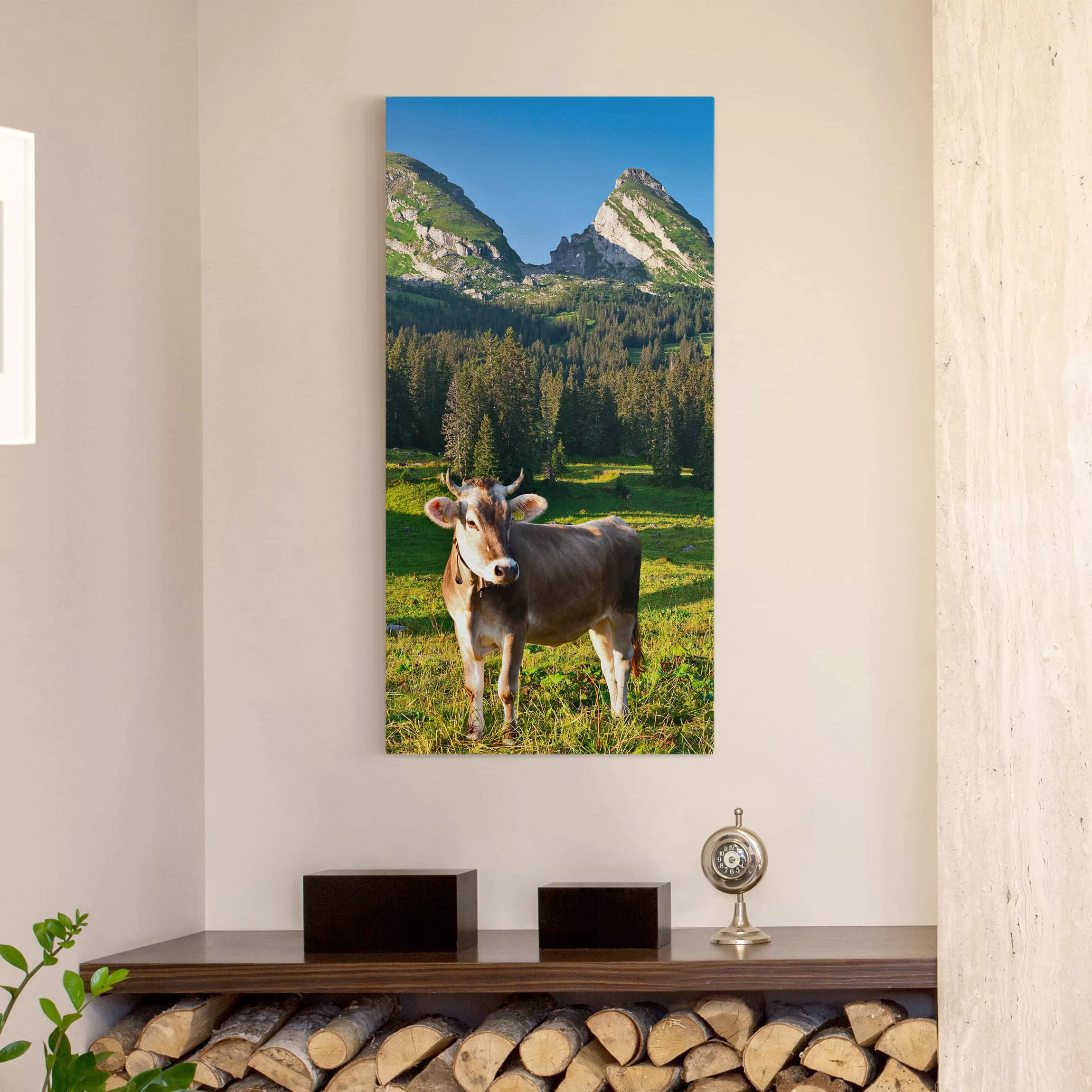 Leinwandbild Tiere - Hochformat Schweizer Almwiese mit Kuh günstig online kaufen