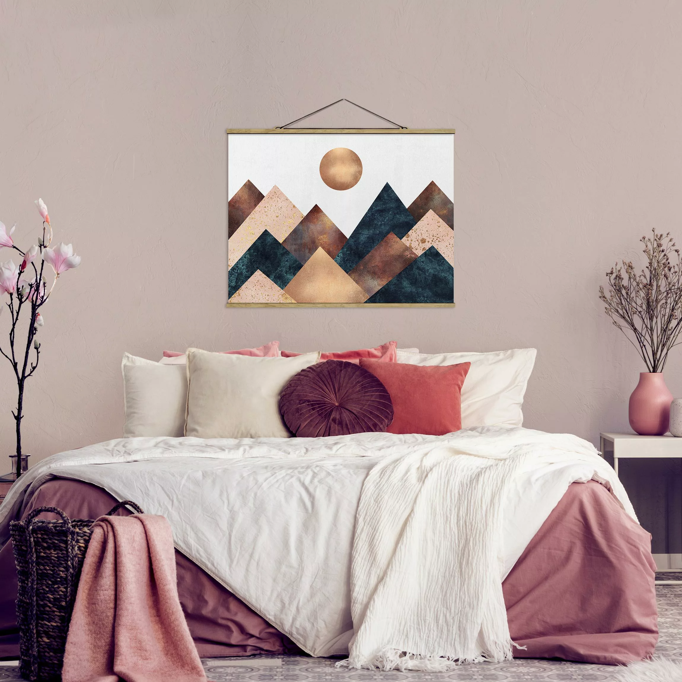 Stoffbild Abstrakt mit Posterleisten - Querformat Geometrische Berge Bronze günstig online kaufen