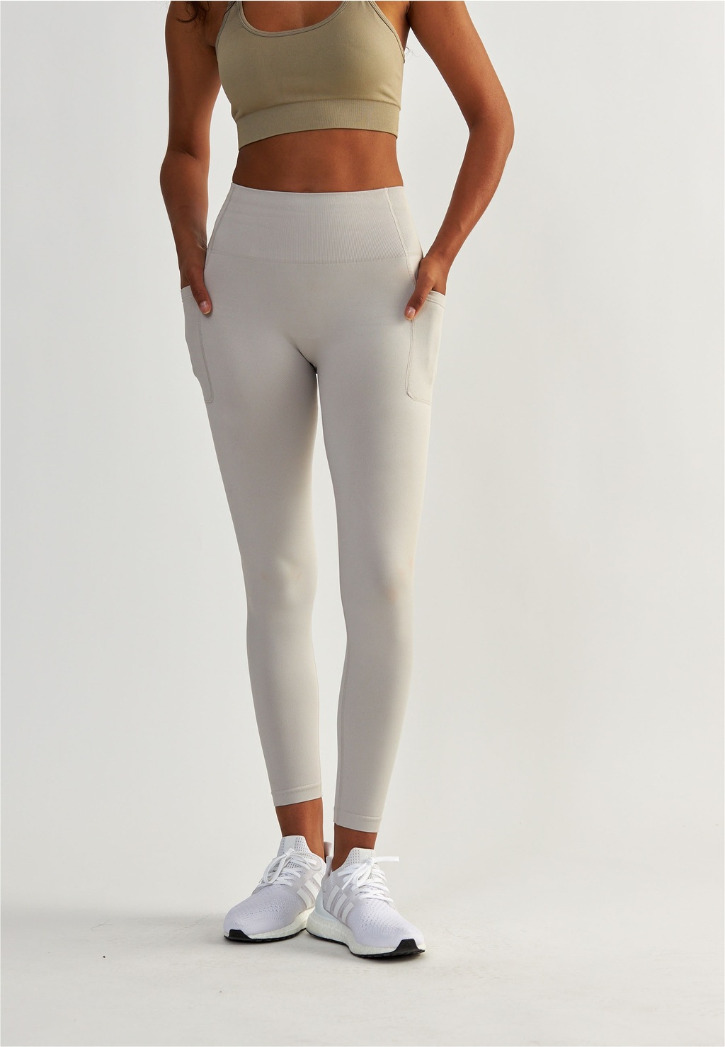 BeShaped Trainingstights "Lift Me Up", (1 tlg.), mit atmungsaktiver Eigensc günstig online kaufen