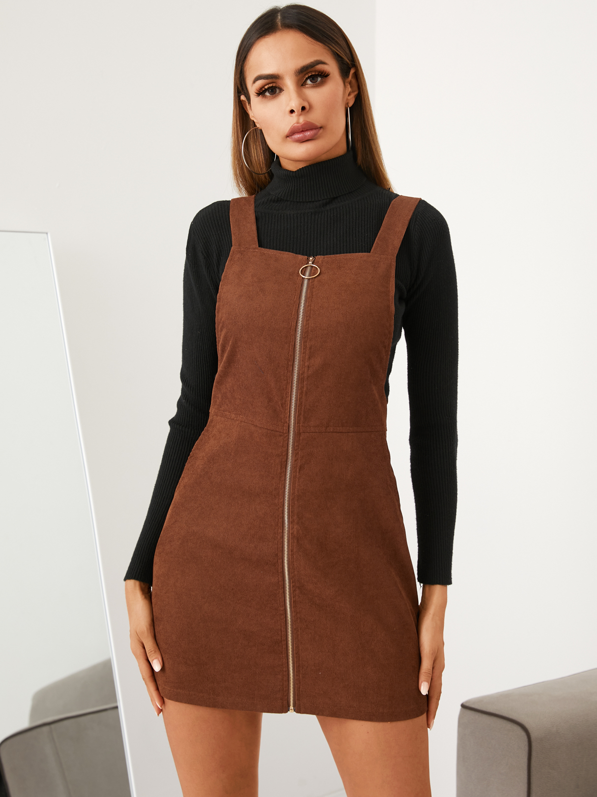 YOINS Brown Seitentaschen Zip Front Mini Kleid günstig online kaufen