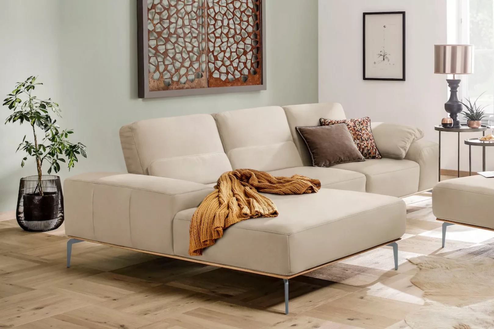 W.SCHILLIG Ecksofa run, mit elegantem Holzsockel, Füße in Silber matt, Brei günstig online kaufen