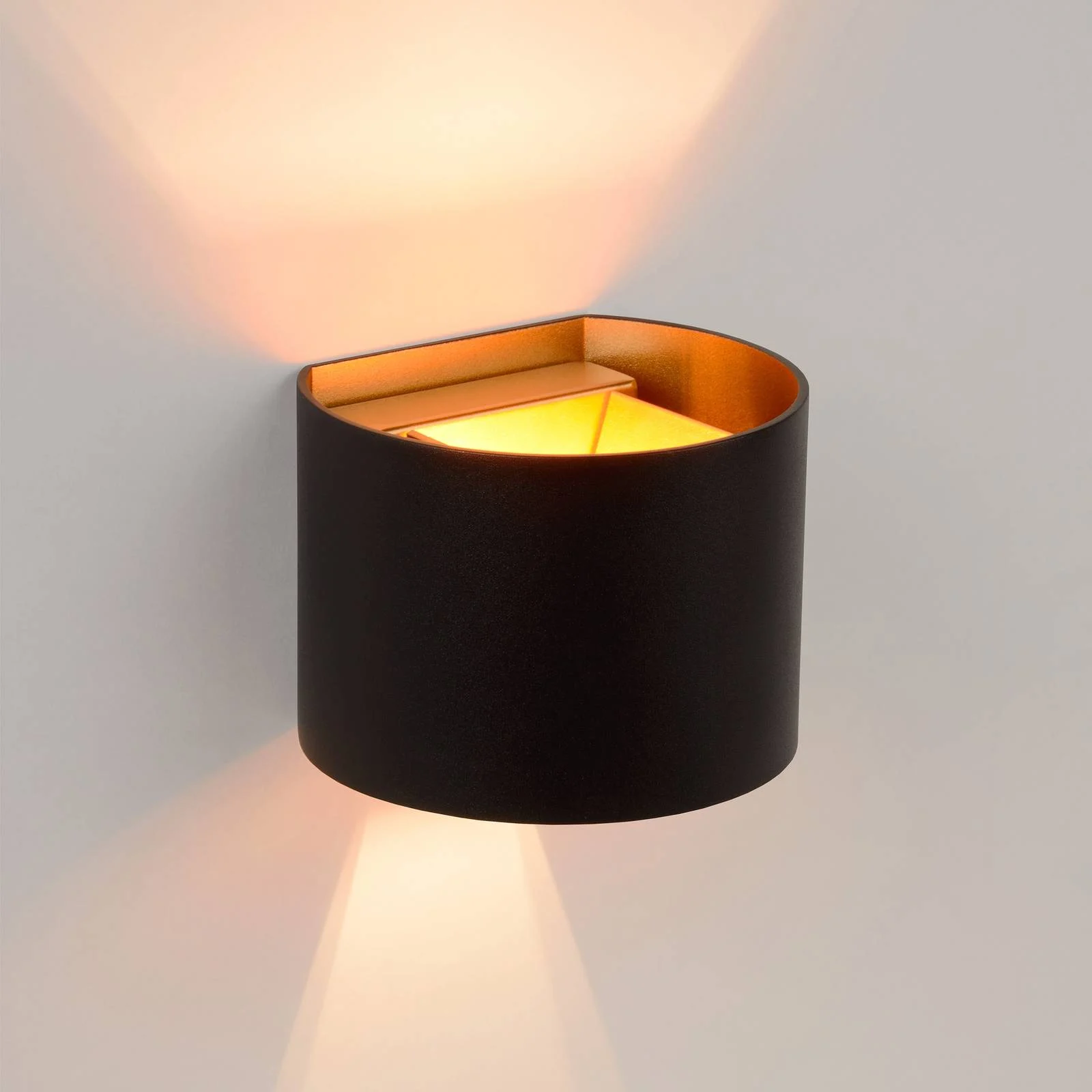 Runde Wandleuchte Xio in schwarz, G9, mit verstellbarem Lichtkegel günstig online kaufen