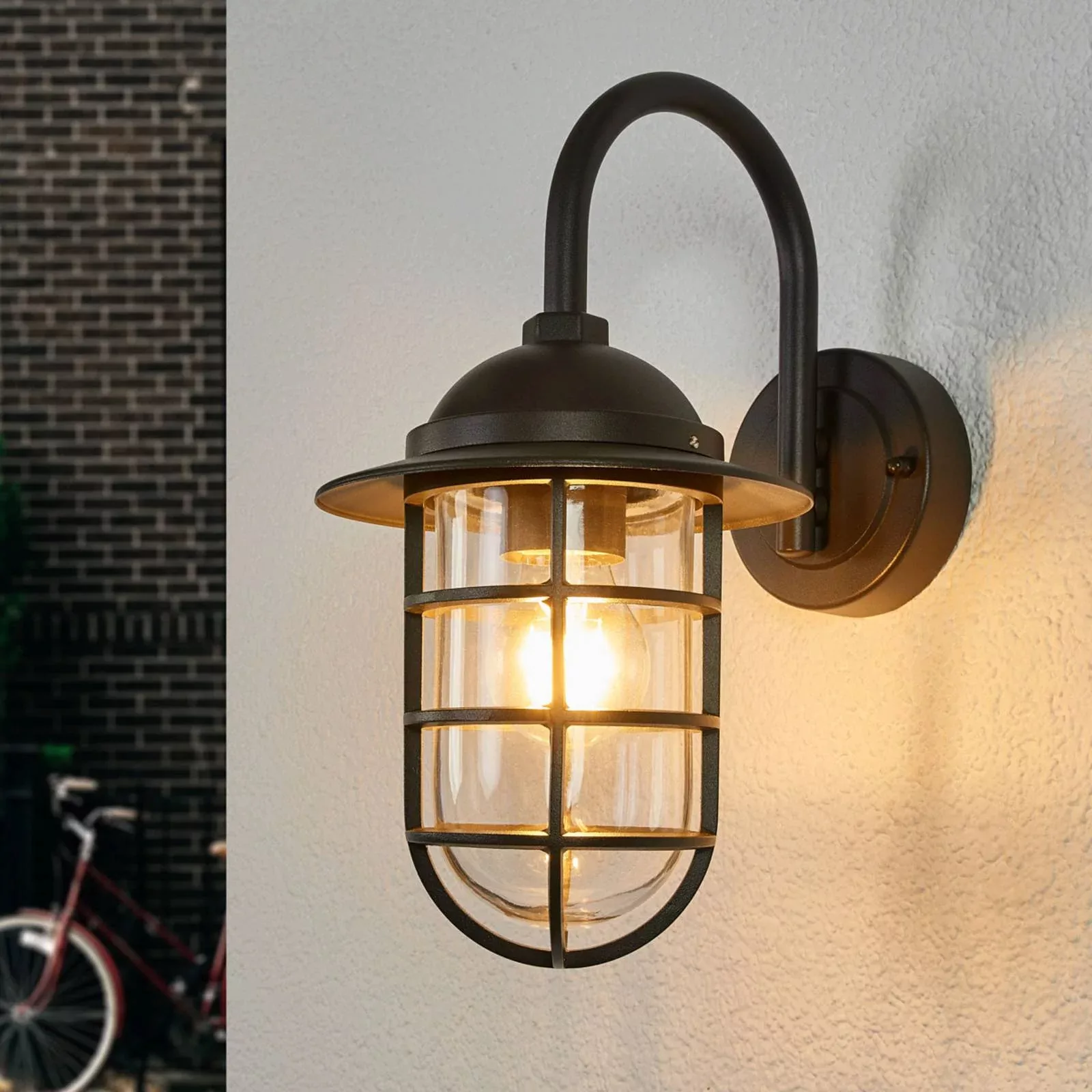 Nostalgische Außenwandlampe Naila günstig online kaufen