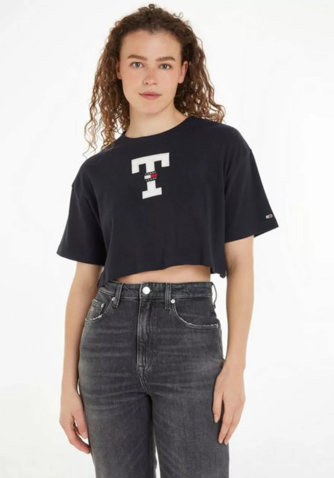 Tommy Jeans T-Shirt TJW CLS MODERN PREP FLAG TEE mit Labeldruck auf der Bru günstig online kaufen