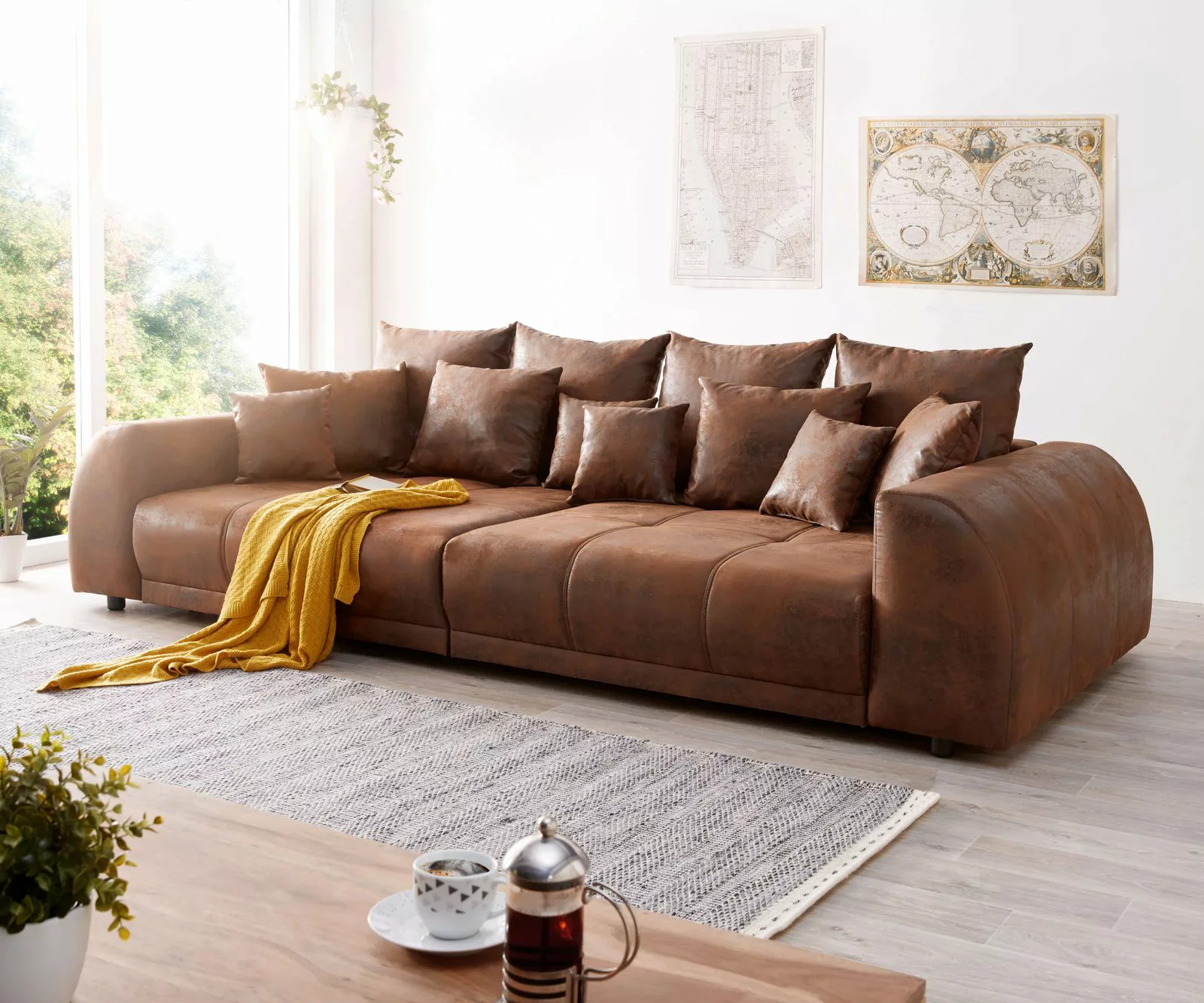 Big-Sofa Violetta 310x135 cm Braun Antik Optik mit Kissen günstig online kaufen