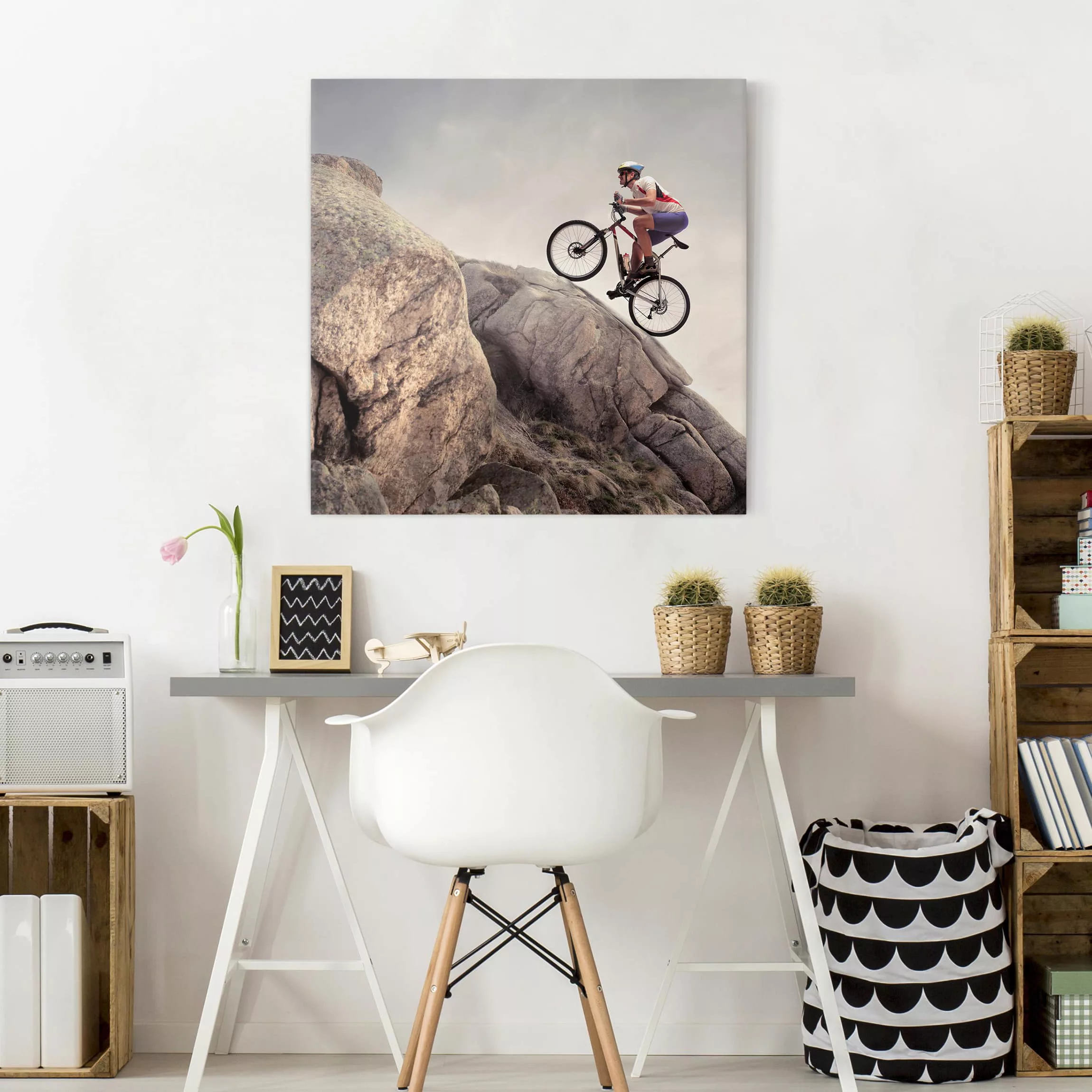 Leinwandbild Portrait - Quadrat Riding up that hill günstig online kaufen