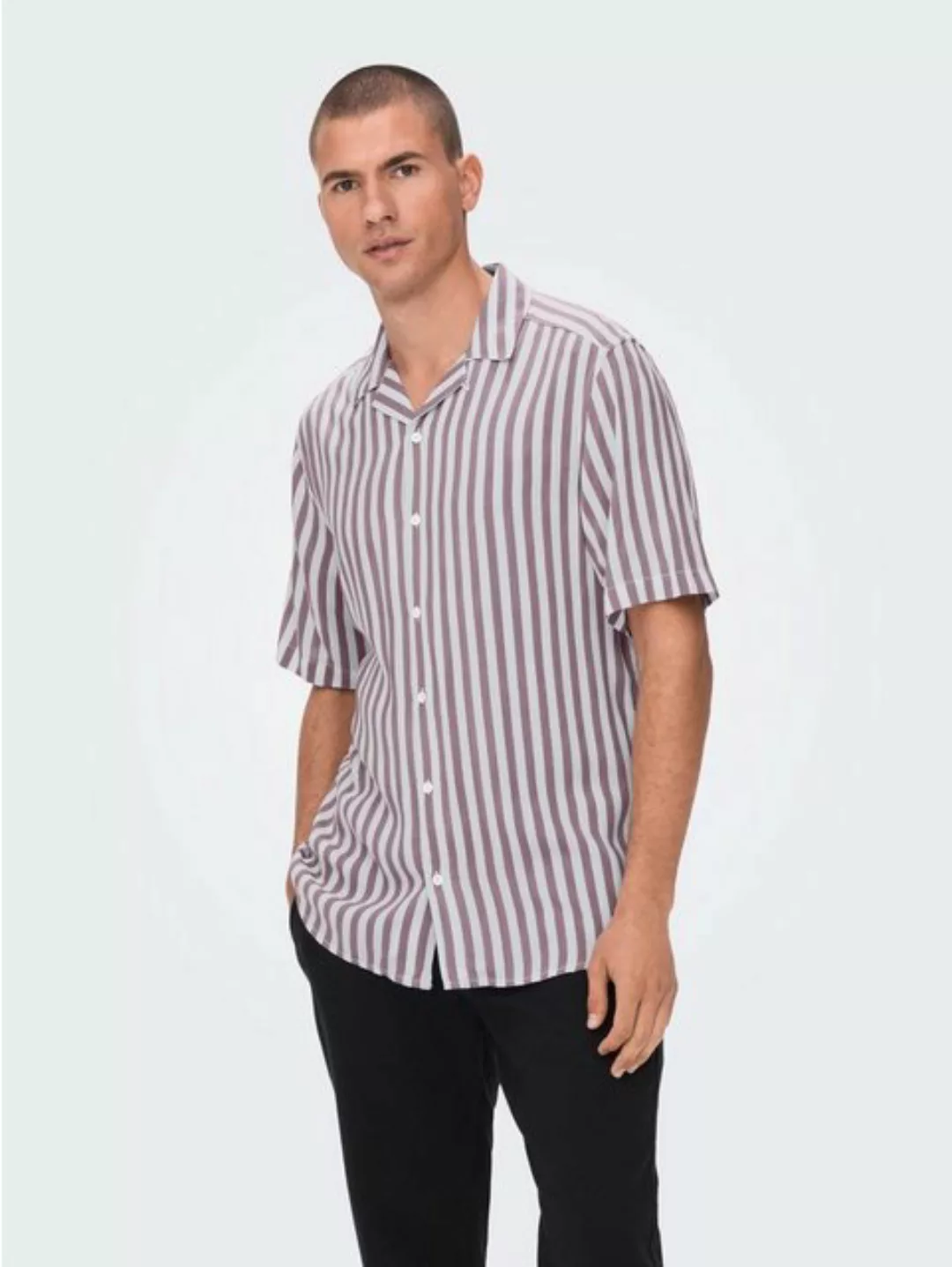 ONLY & SONS Kurzarmhemd Gestreiftes Kurzarm Hemd ONSWAYNE 5011 in Rosa günstig online kaufen