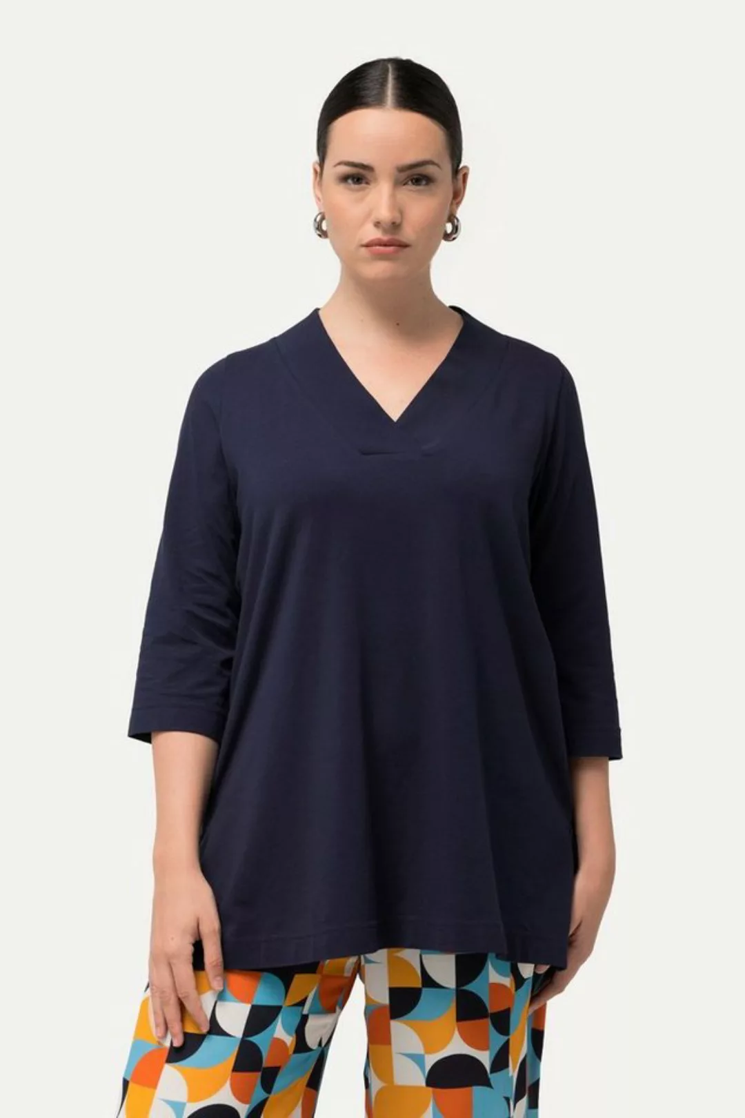 Ulla Popken Rundhalsshirt Longshirt A-Linie V-Ausschnitt 3/4-Arm günstig online kaufen