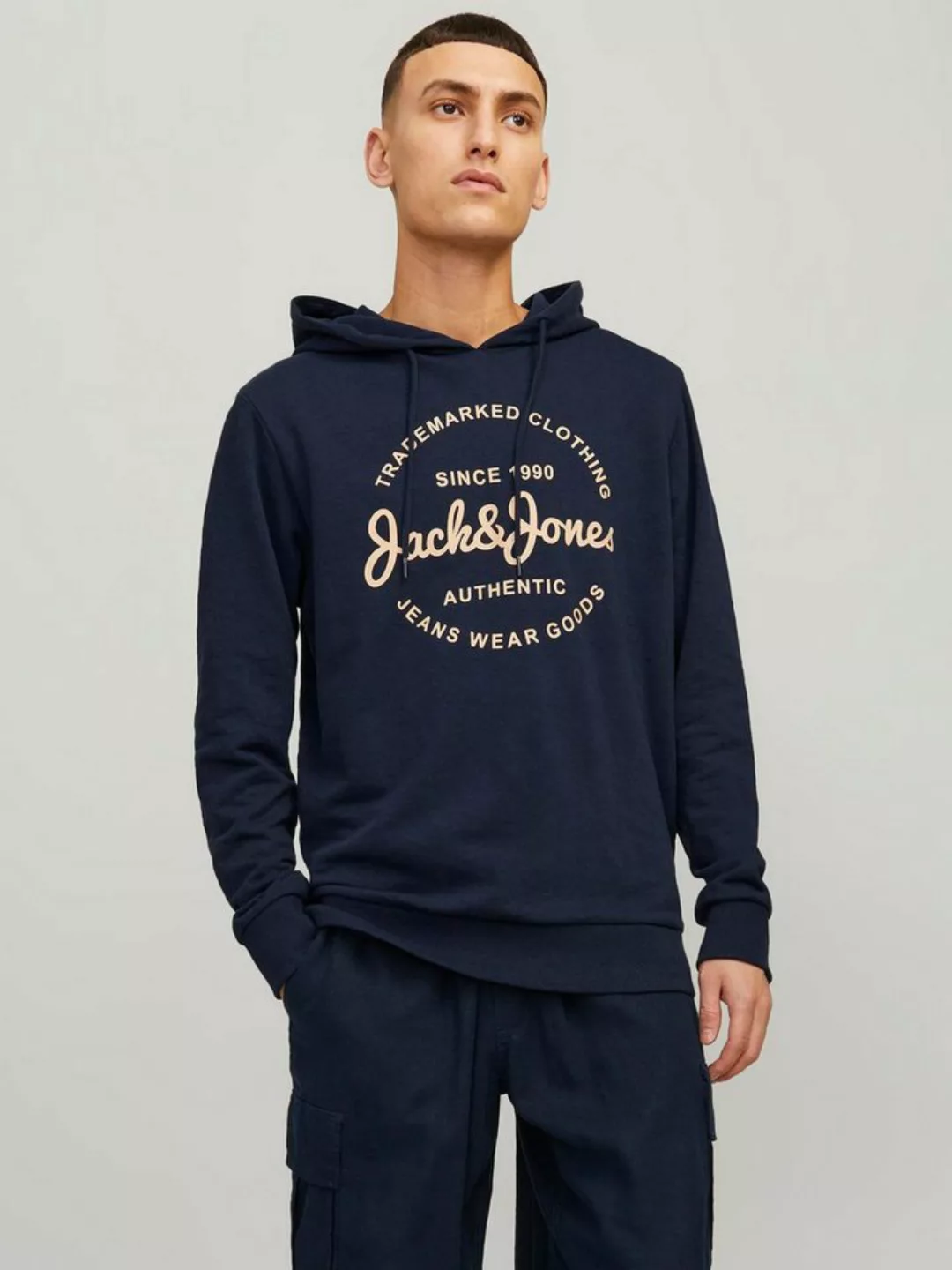 Jack & Jones Hoodie JJFOREST SWEAT HOOD günstig online kaufen