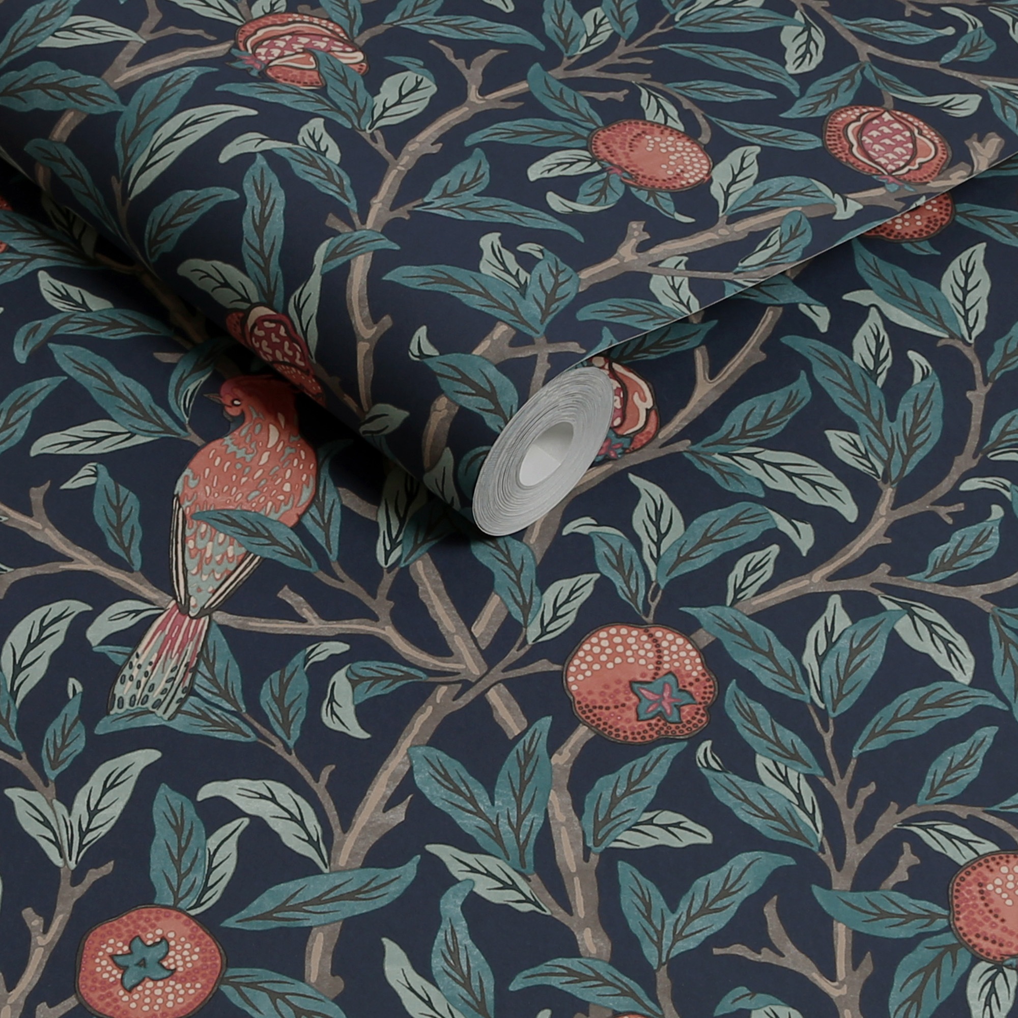 WILLIAM MORRIS AT HOME Vliestapete »Bird & Pomegranate«, Retro, Design Tape günstig online kaufen