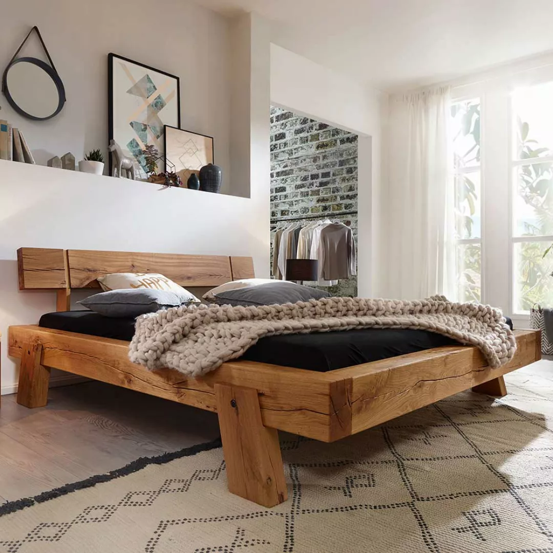 Balkenholz Bett aus Wildeiche Massivholz Landhaus Design günstig online kaufen