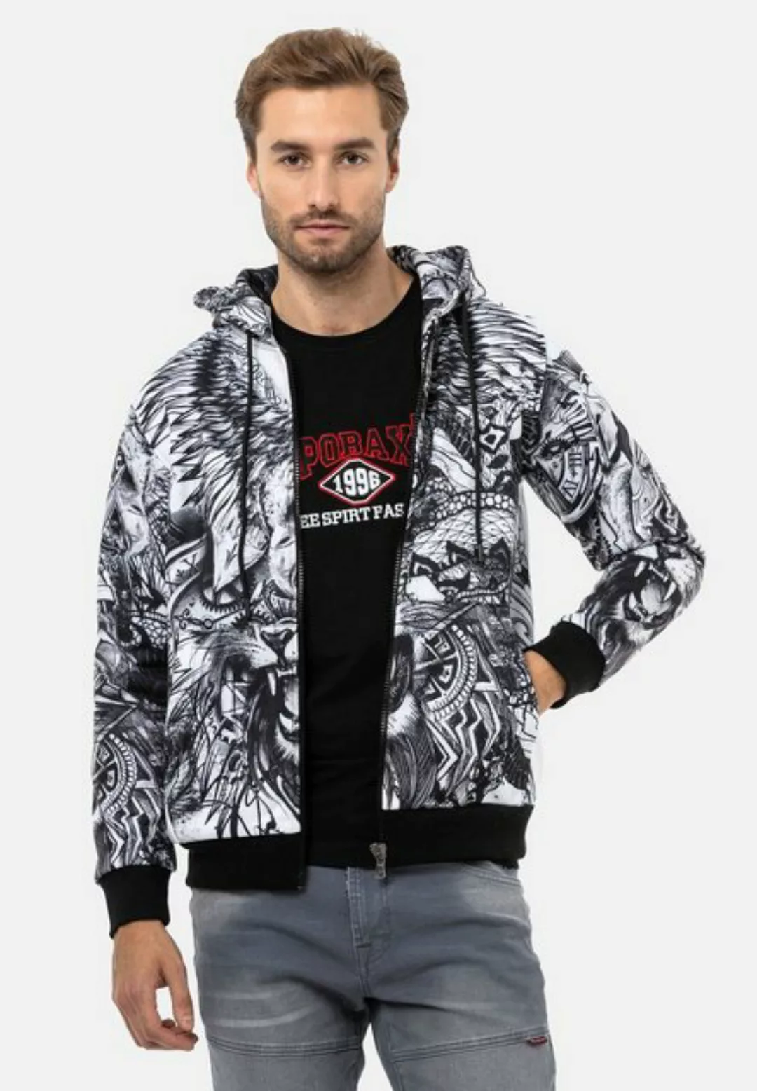 Cipo & Baxx Sweatjacke mit praktischer Kapuze günstig online kaufen