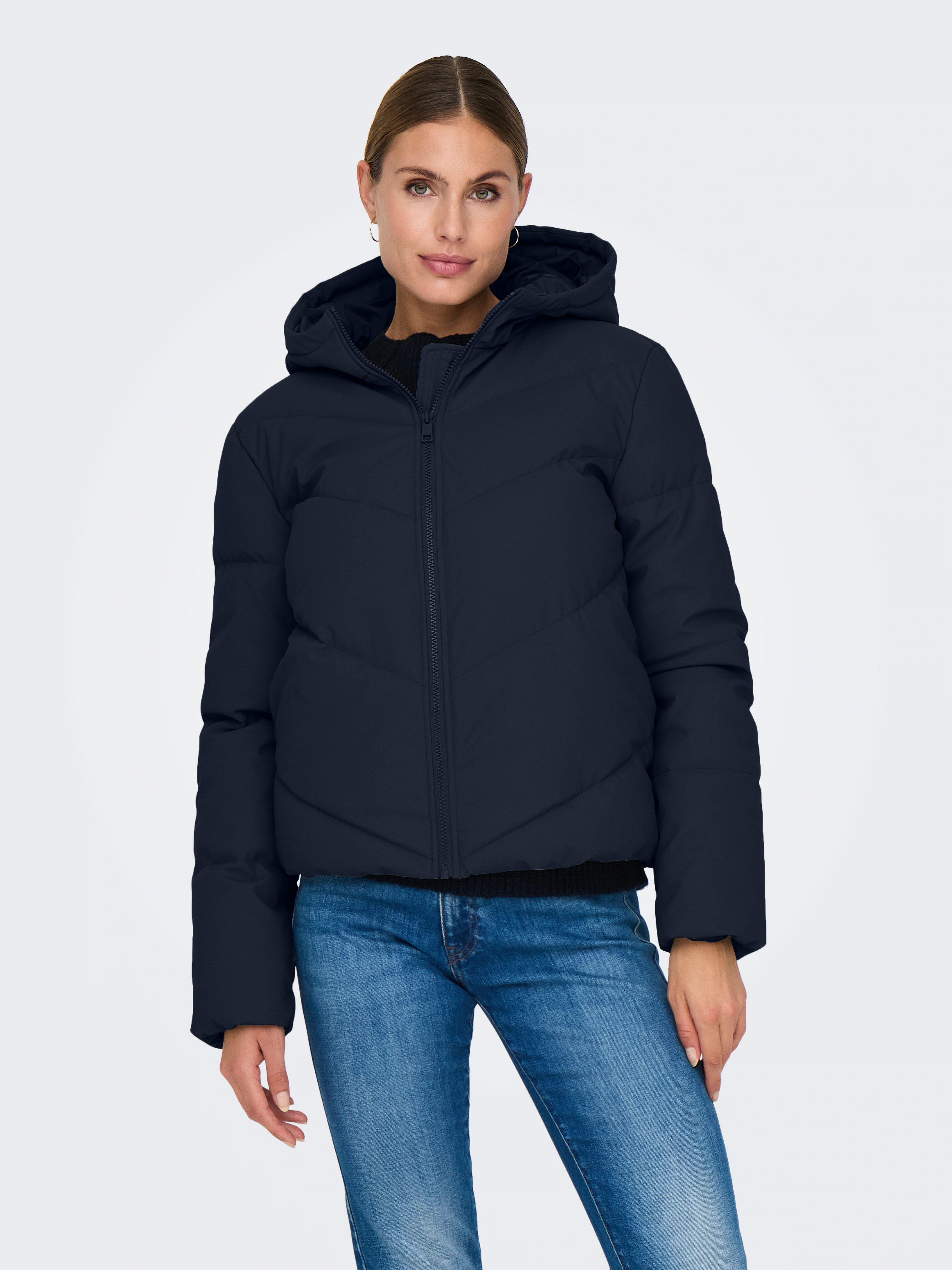 JDY Steppjacke "JDYARNHEM WATER REP SHORT PUFFA OTW NOOS", mit Kapuze günstig online kaufen