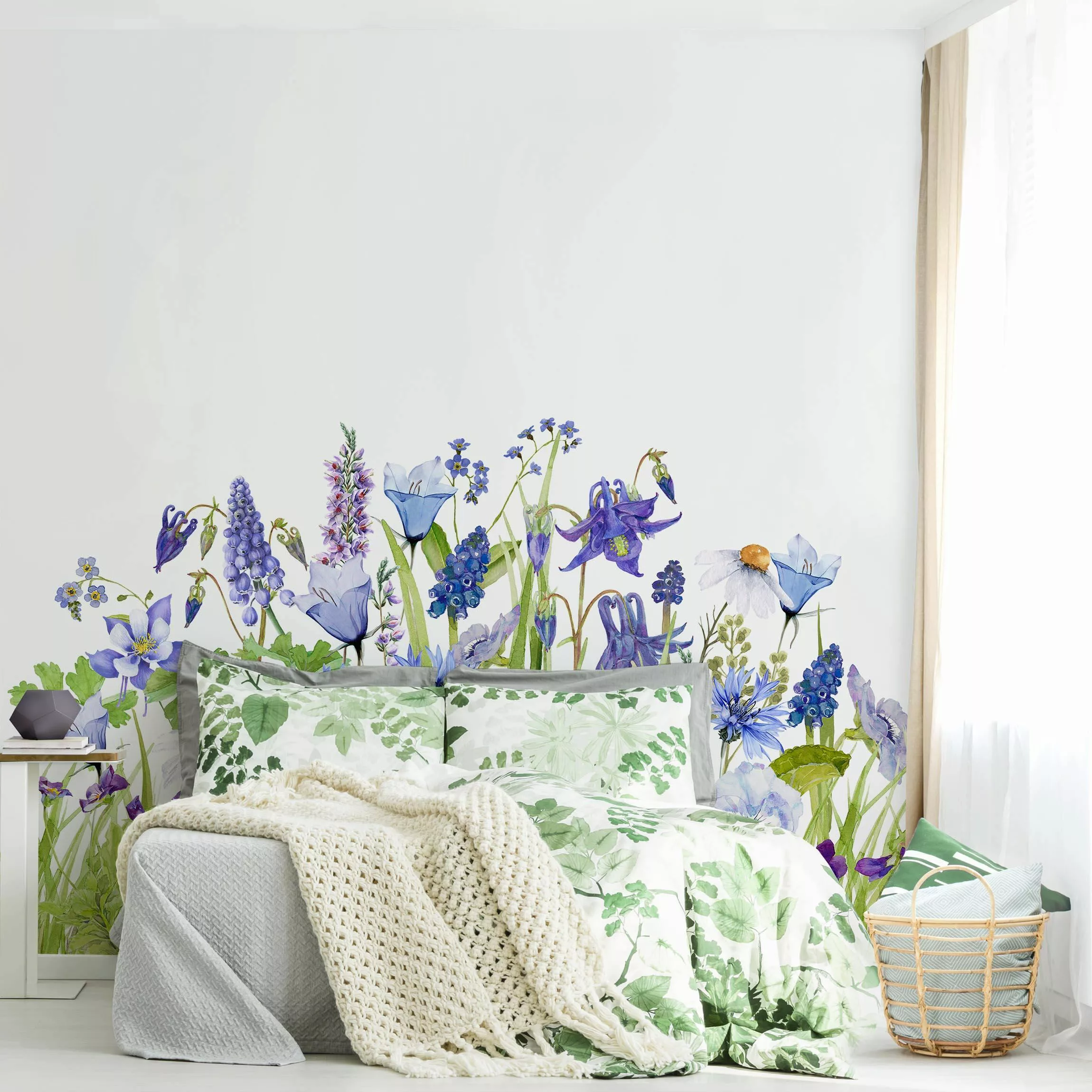 Fototapete Aquarellierte Blumenwiese in Blau günstig online kaufen
