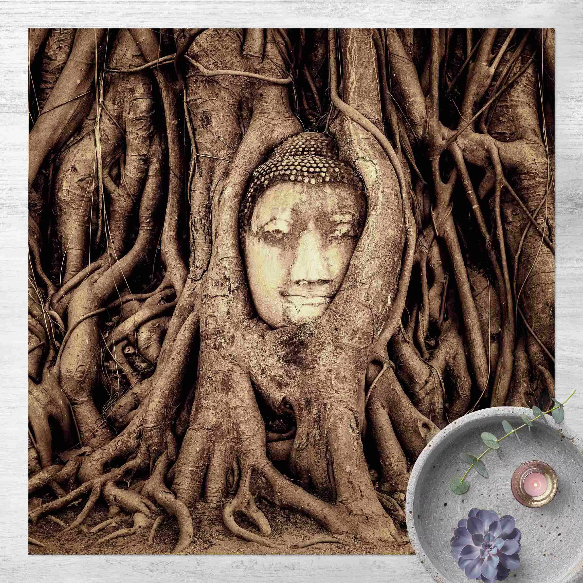 Vinyl-Teppich Buddha in Ayutthaya von Baumwurzeln gesäumt in Braun günstig online kaufen