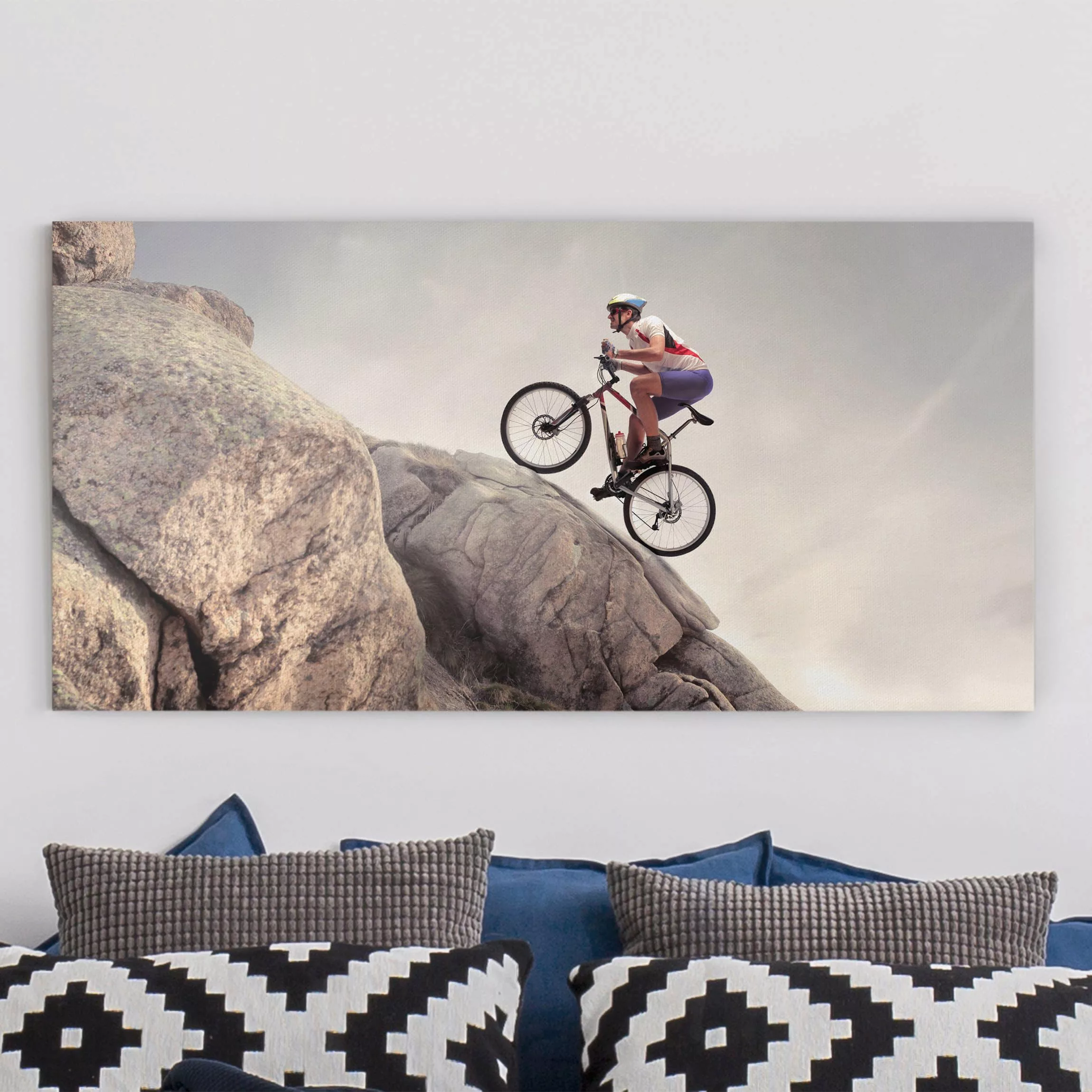 Leinwandbild Sport - Querformat Riding up that hill günstig online kaufen